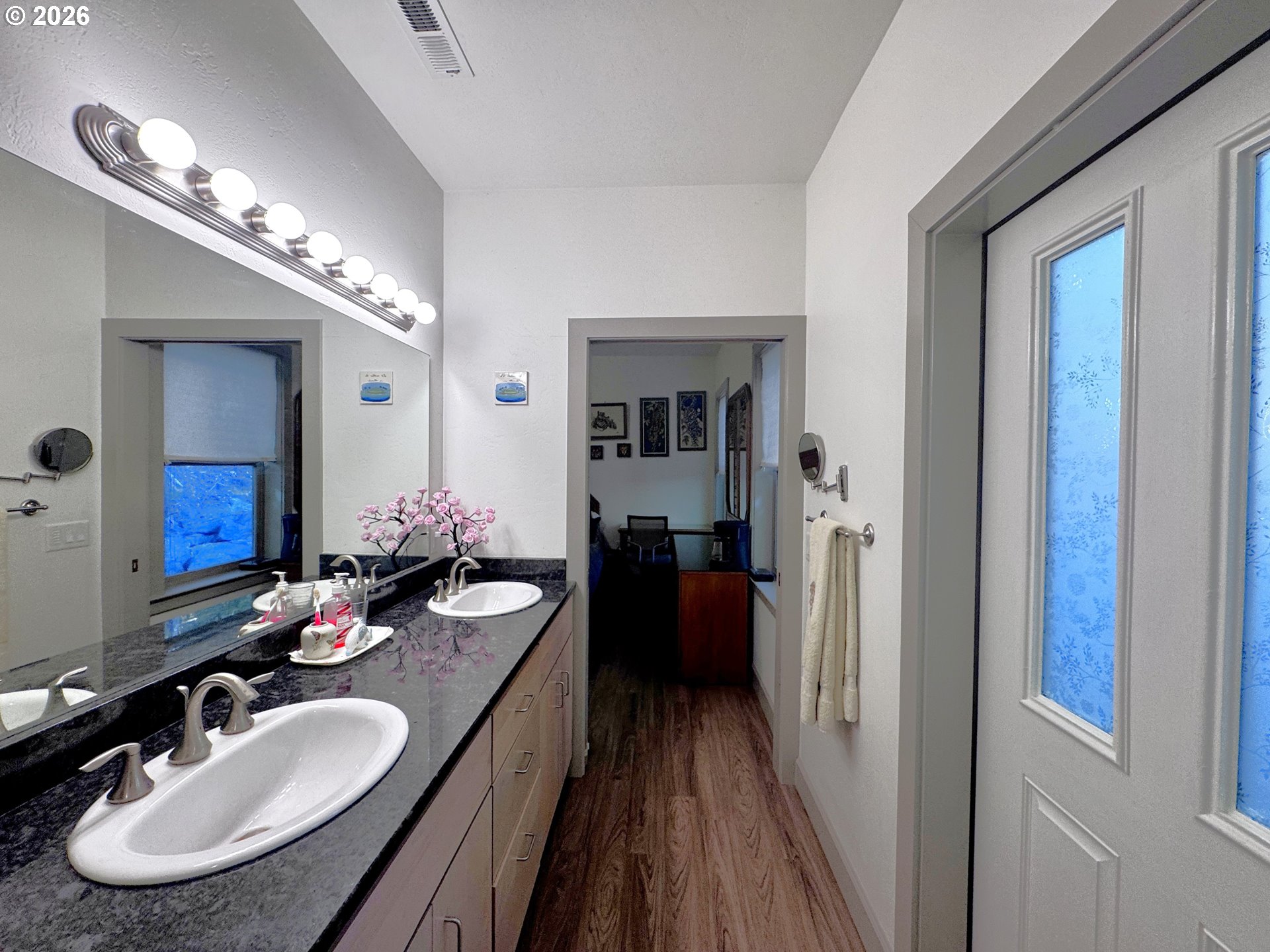 929 OLD COUNTY RD, Brookings, OR, 97415