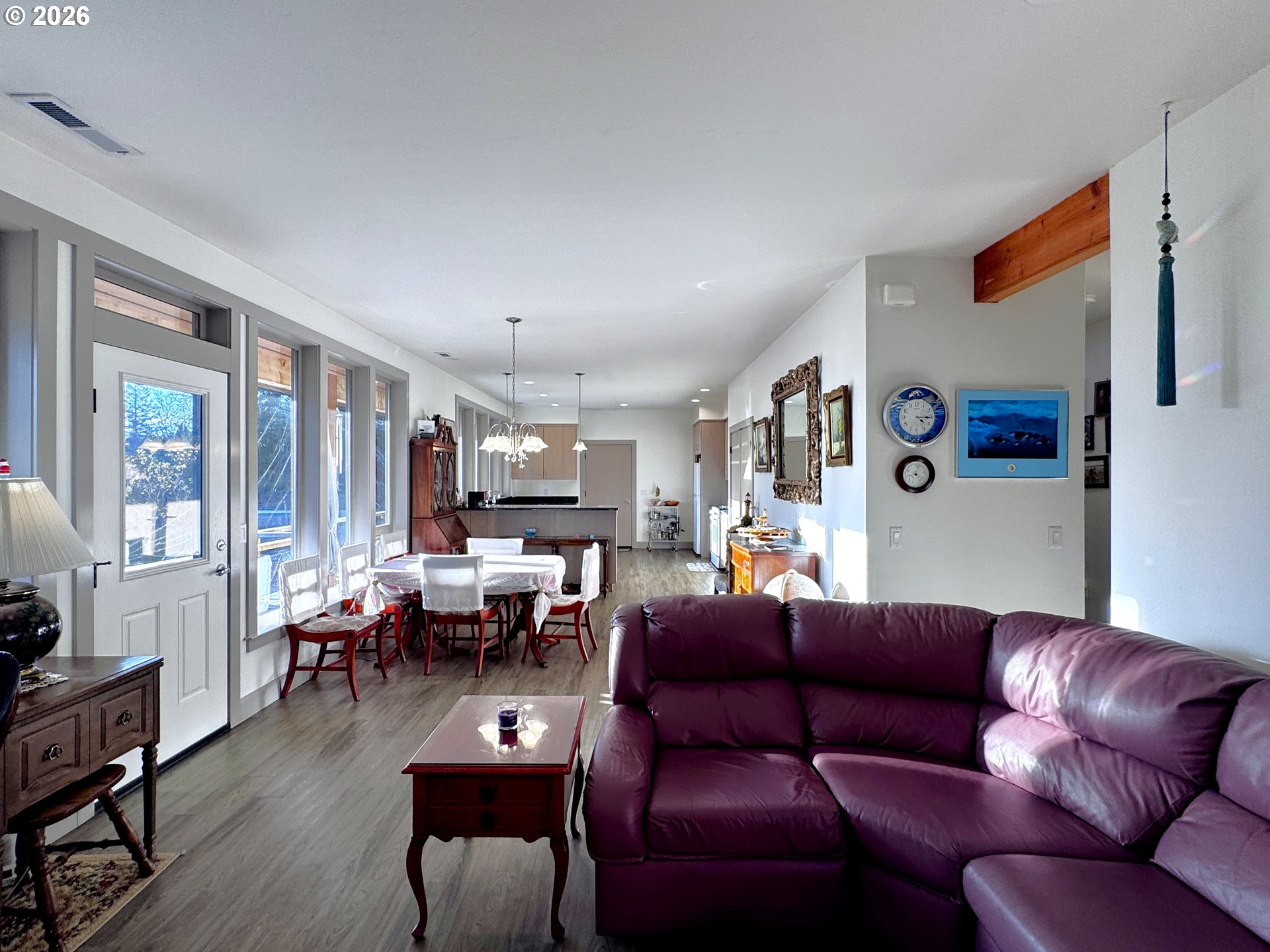 929 OLD COUNTY RD, Brookings, OR, 97415