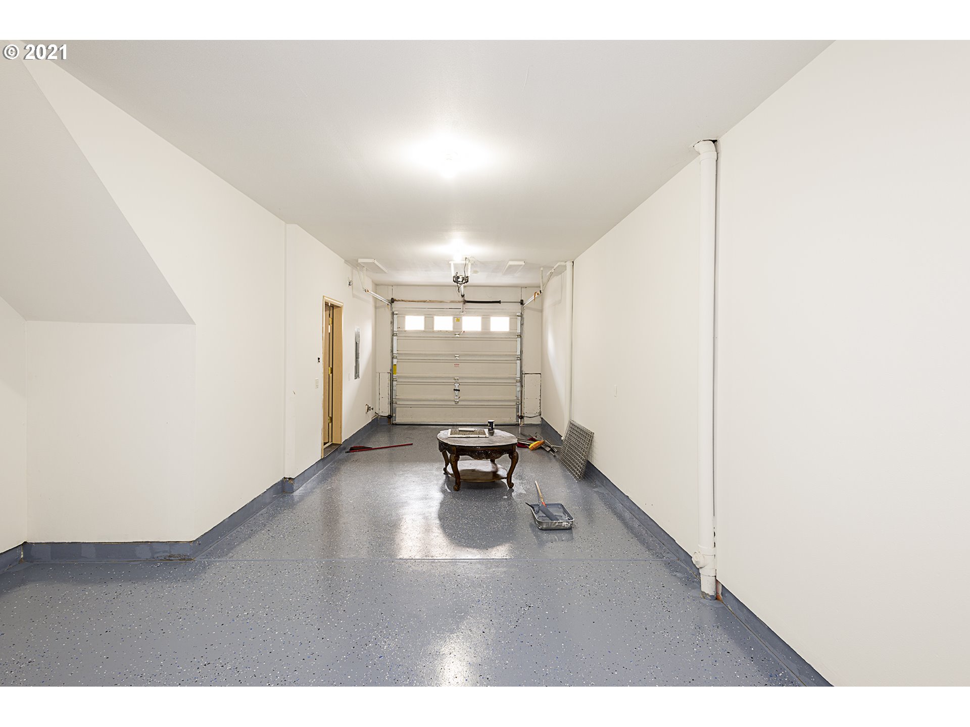 Photo #6: 21250360 Listing 