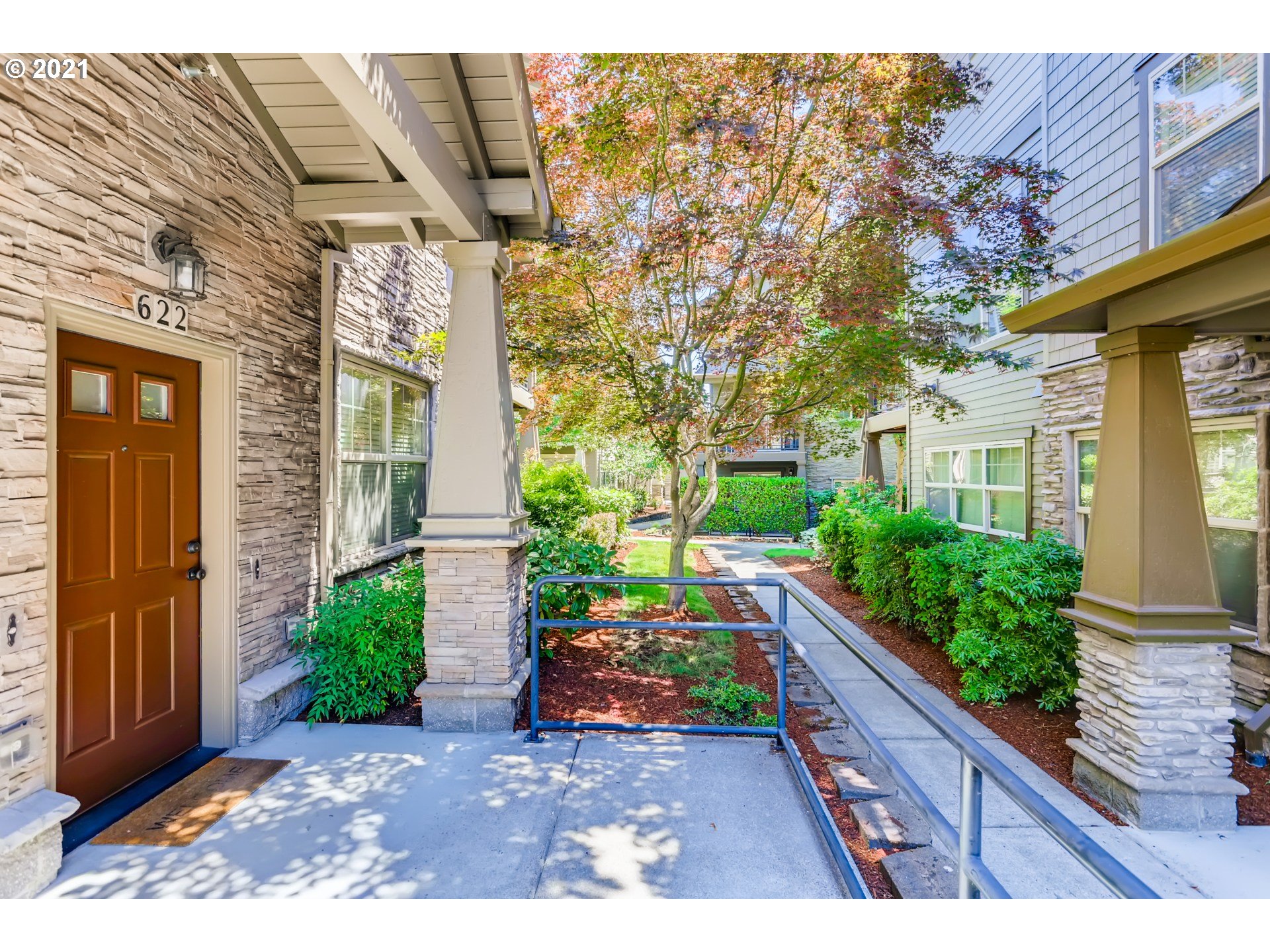 Photo #3: 21252554 Listing 