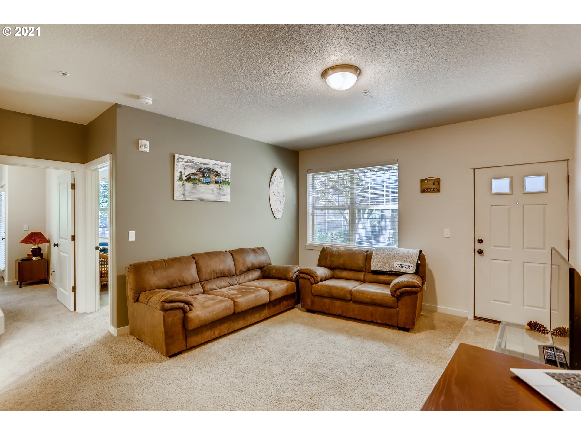 Photo #4: 21252554 Listing 