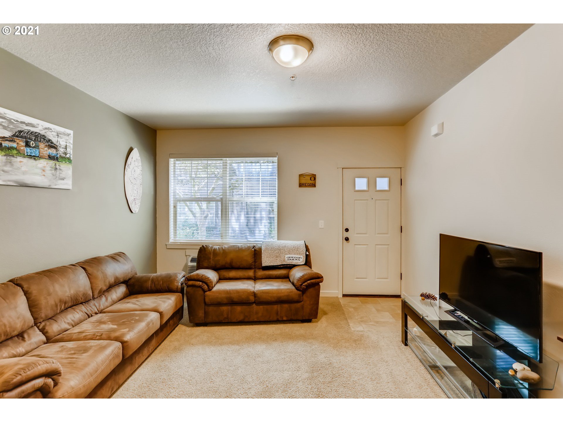 Photo #5: 21252554 Listing 