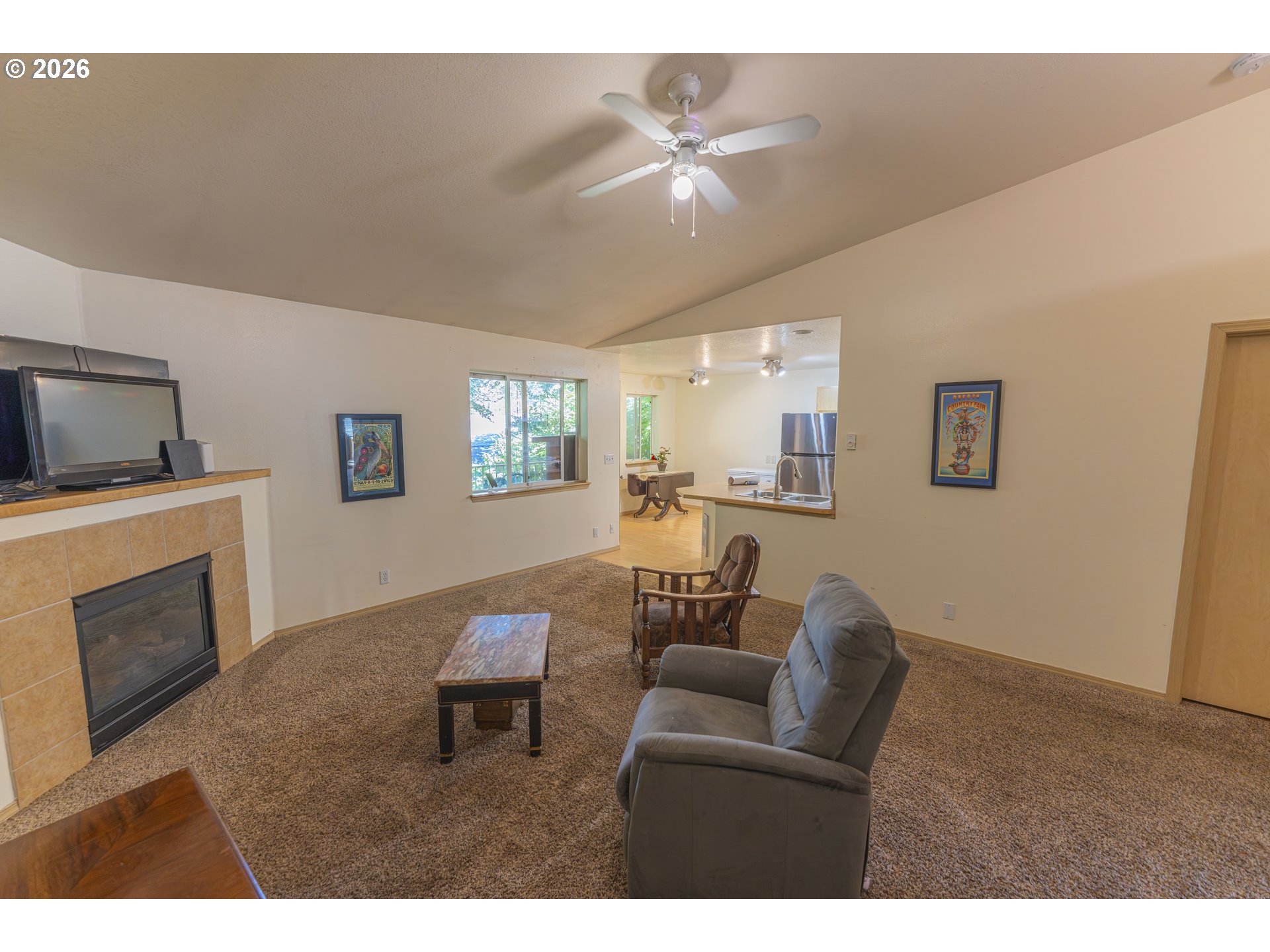 Photo #17: 212534923 Listing: Photo #17