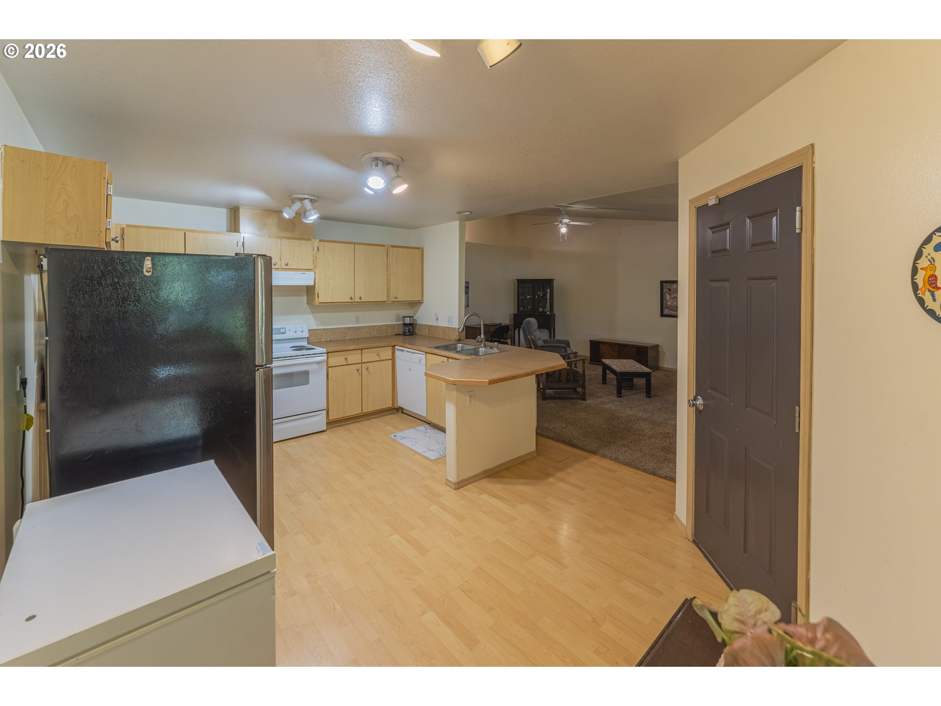 Photo #23: 212534923 Listing: Photo #23