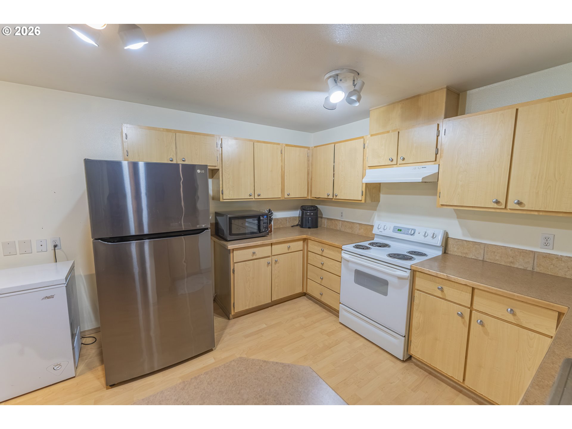 Photo #26: 212534923 Listing: Photo #26