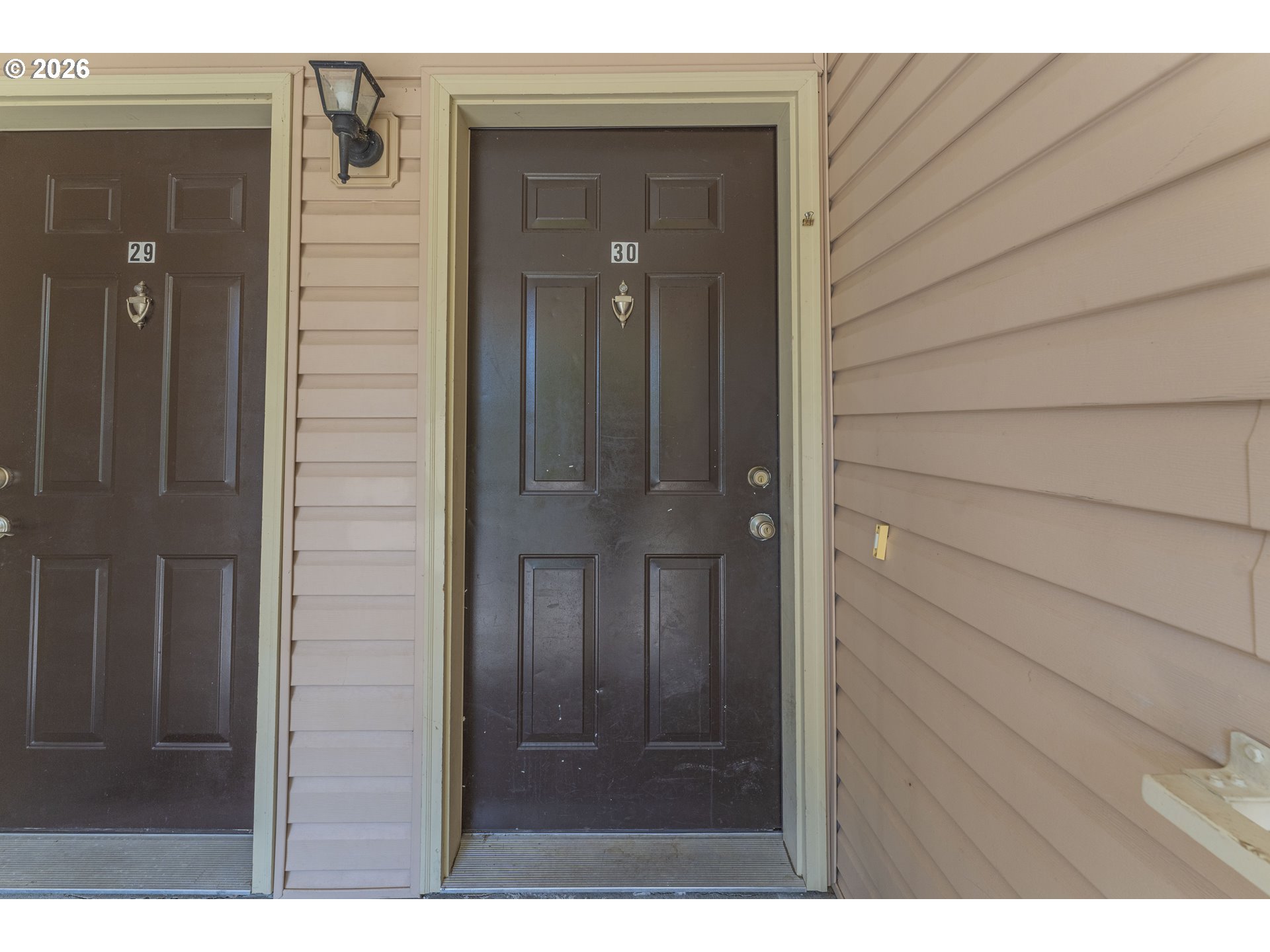 Photo #4: 212534923 Listing: Photo #4