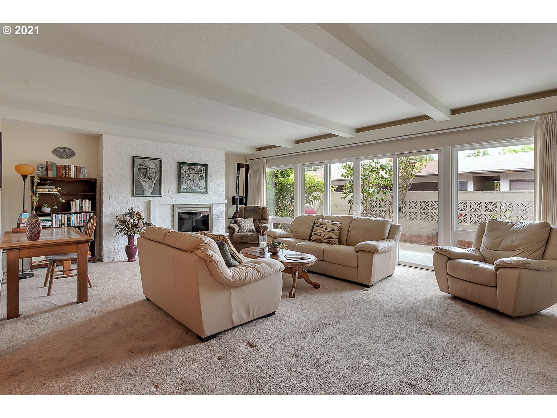 Photo #3: 21256395 Listing 
