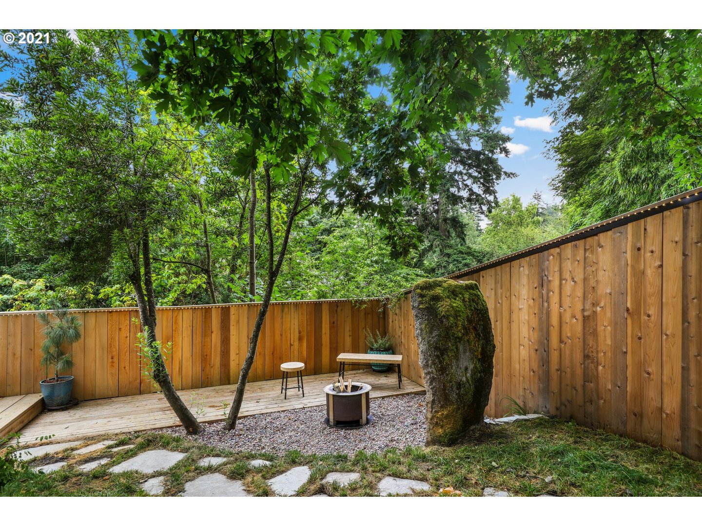 Photo #6: 21257662 Listing 