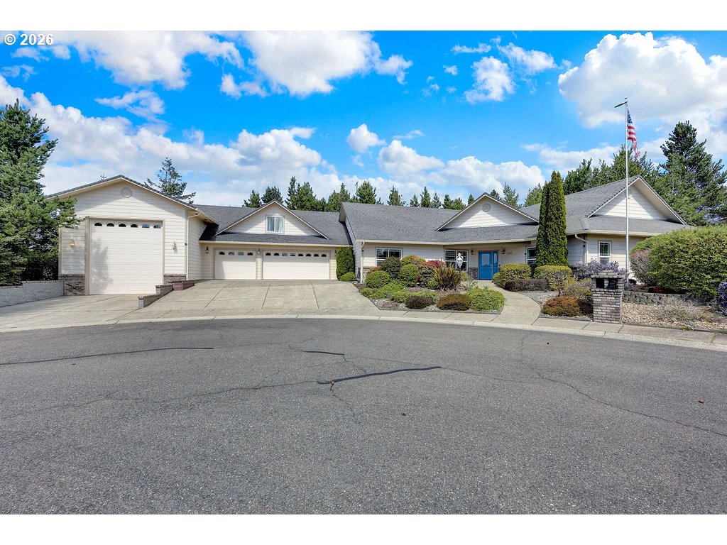 83269 CLEAR LAKE RD, Florence, OR, 97439