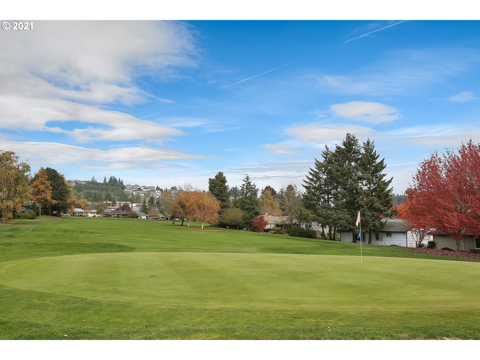 Community Amenities-Golf Course
