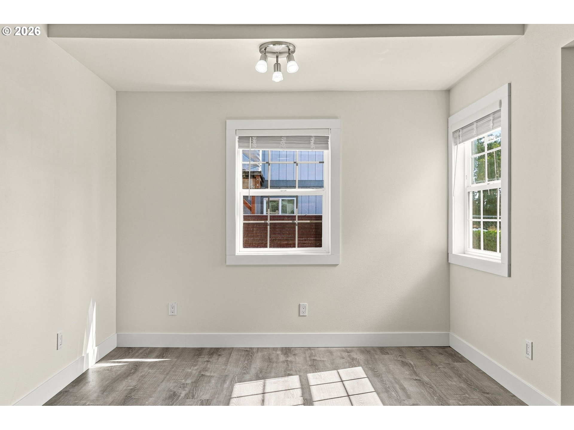 Property photo 11 of 38
