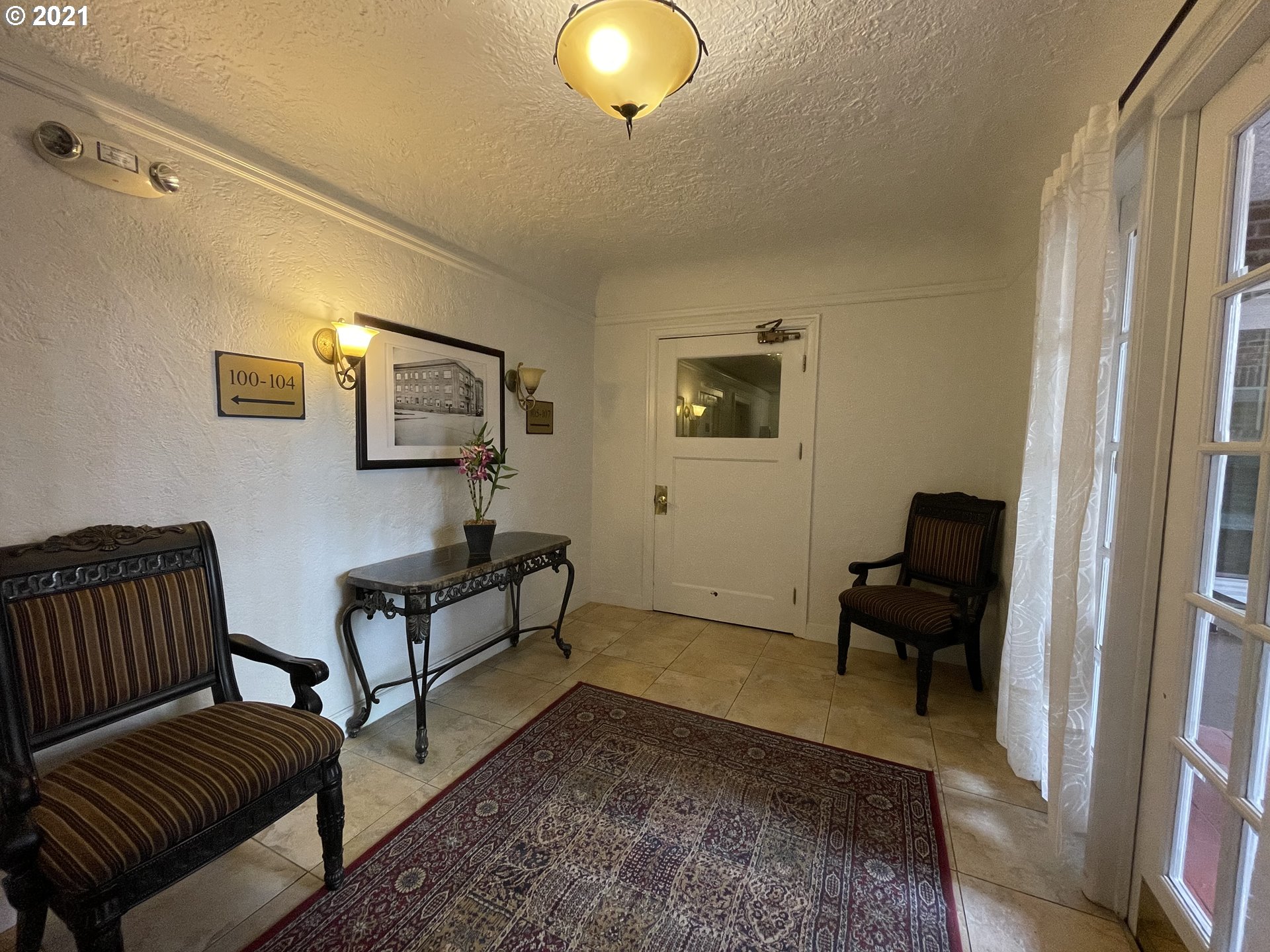 Photo #3: 21263845 Listing 