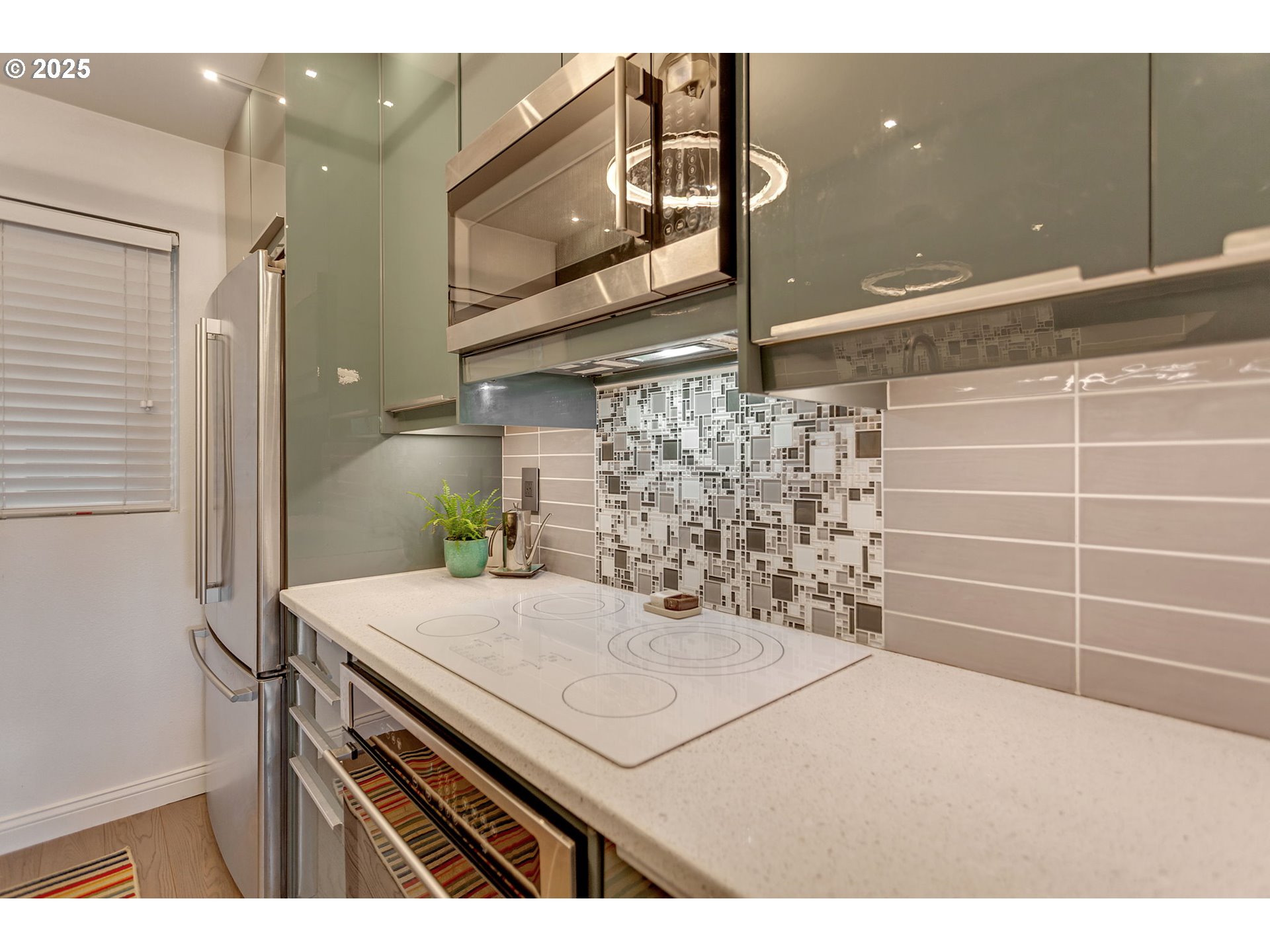 Photo #19: 212642447 Listing: Photo #19