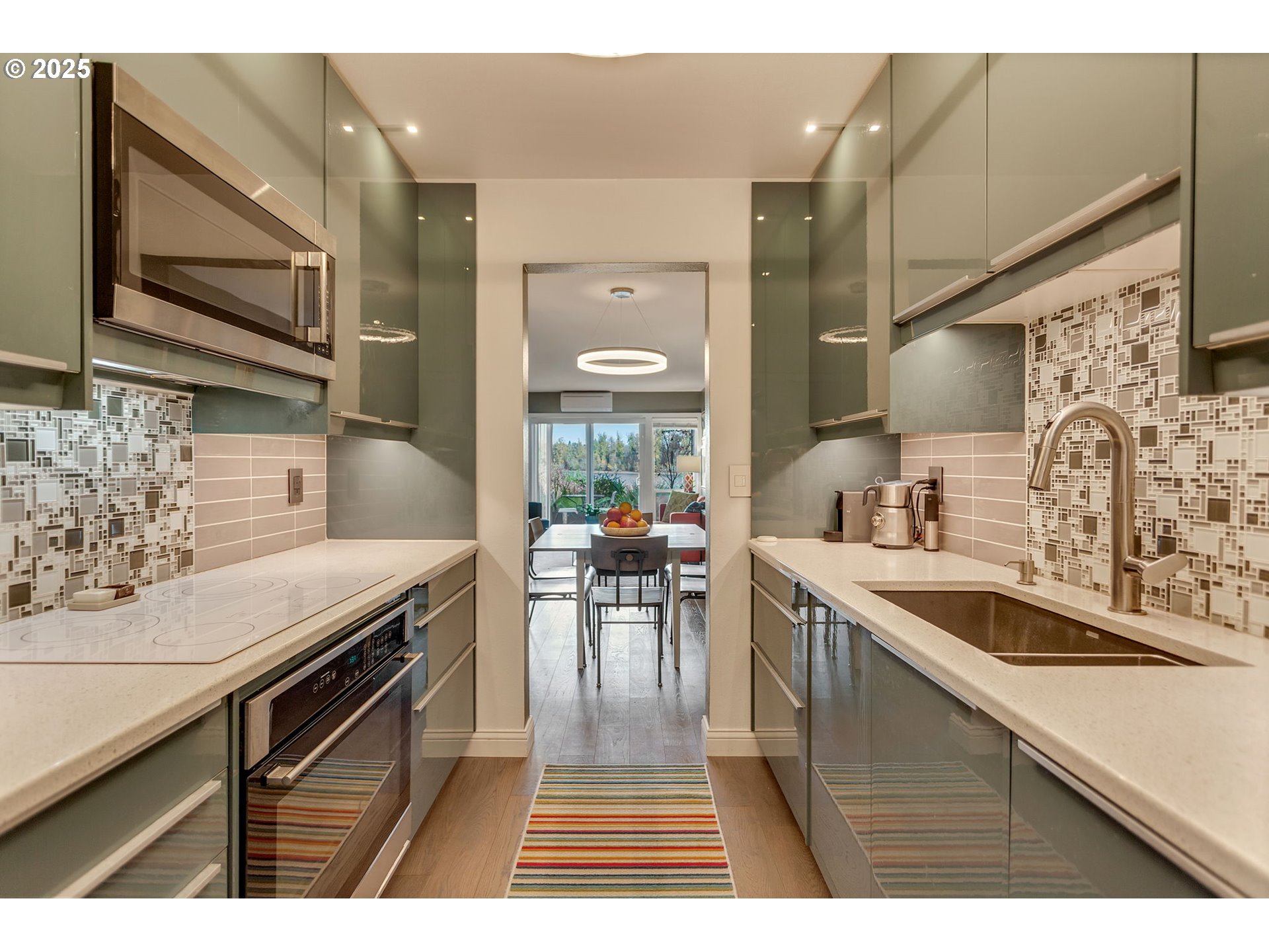 Photo #20: 212642447 Listing: Photo #20