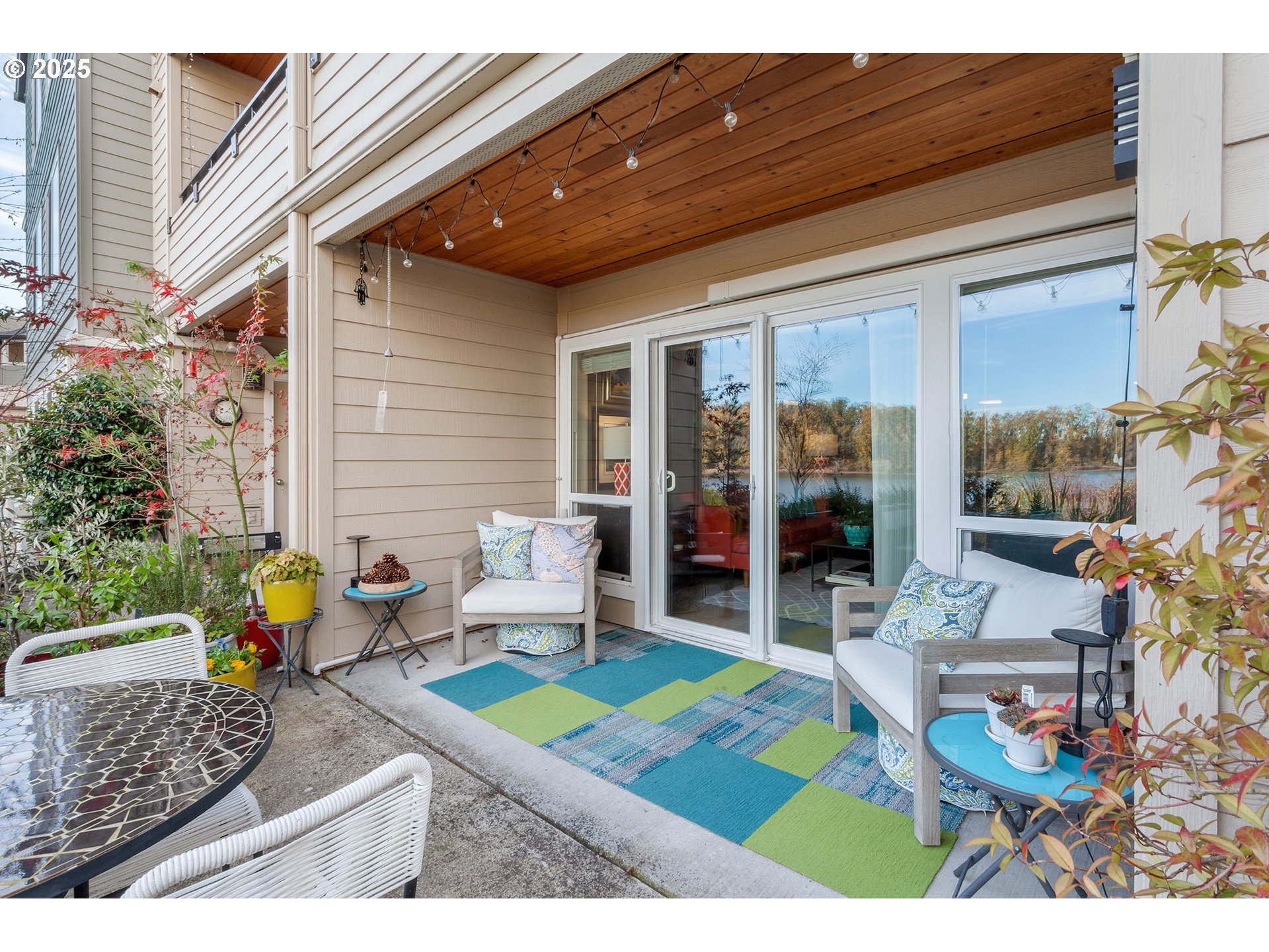 Photo #5: 212642447 Listing: Photo #5