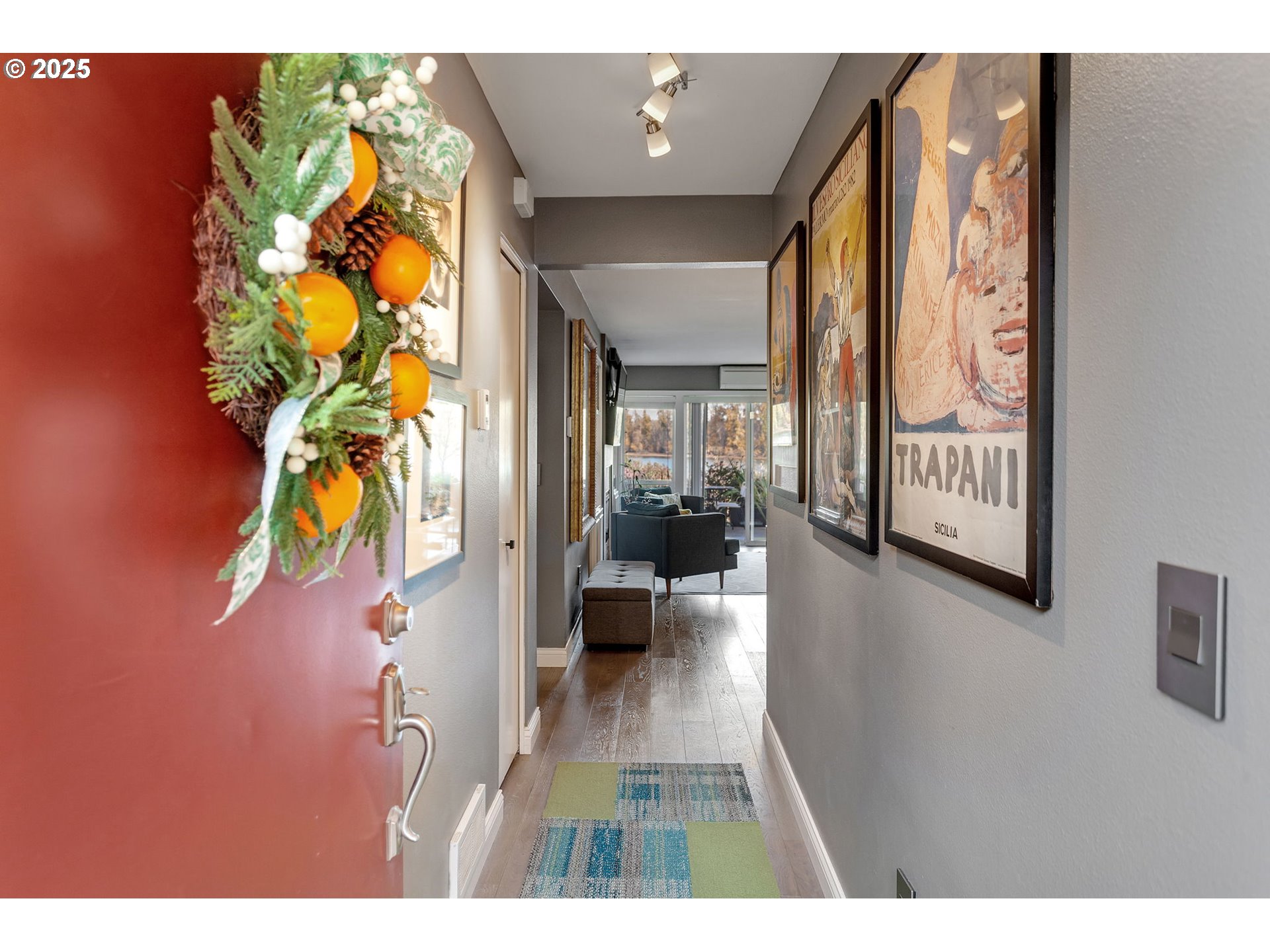 Photo #8: 212642447 Listing: Photo #8