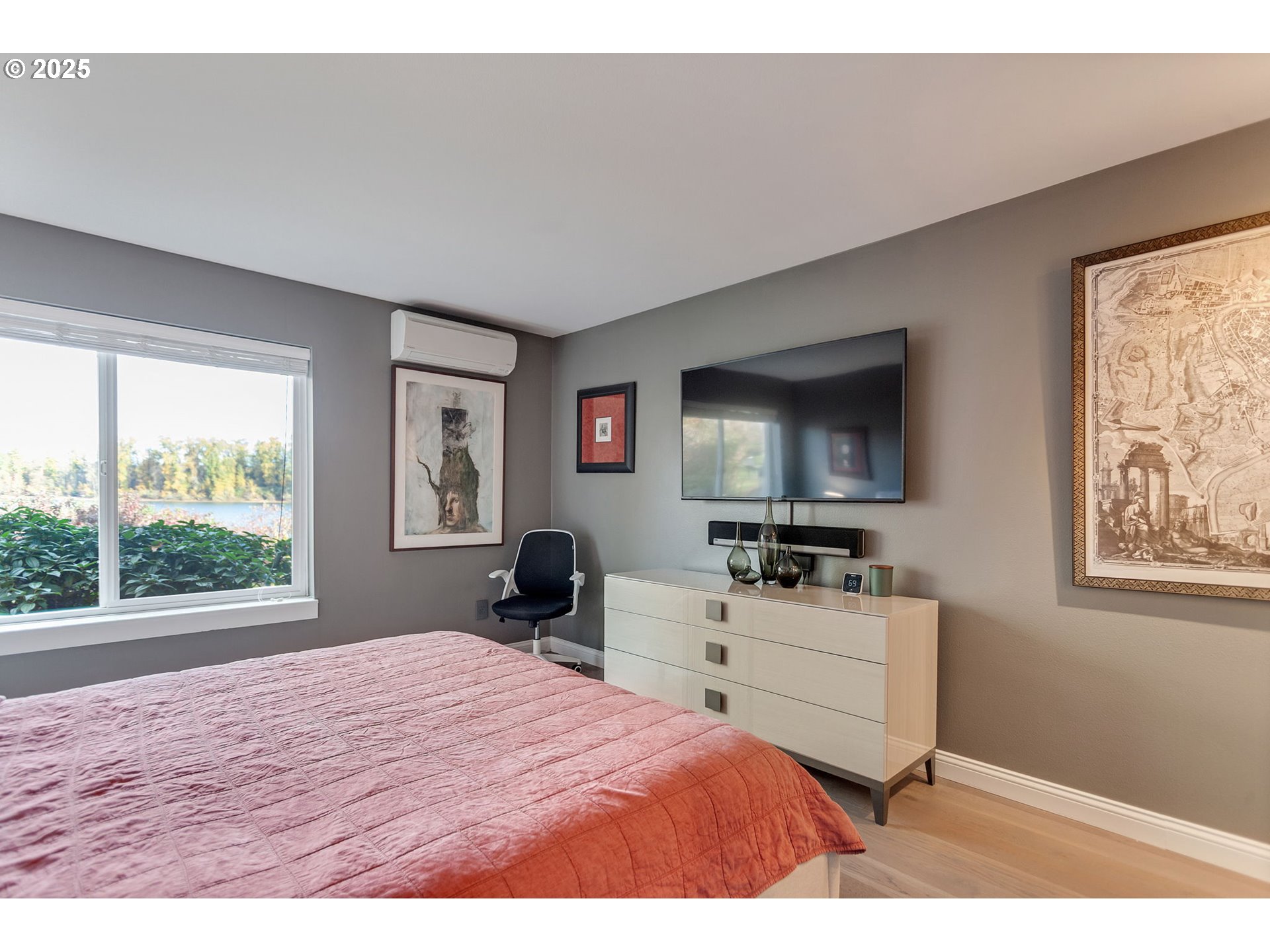 Photo #27: 212642447 Listing: Photo #27