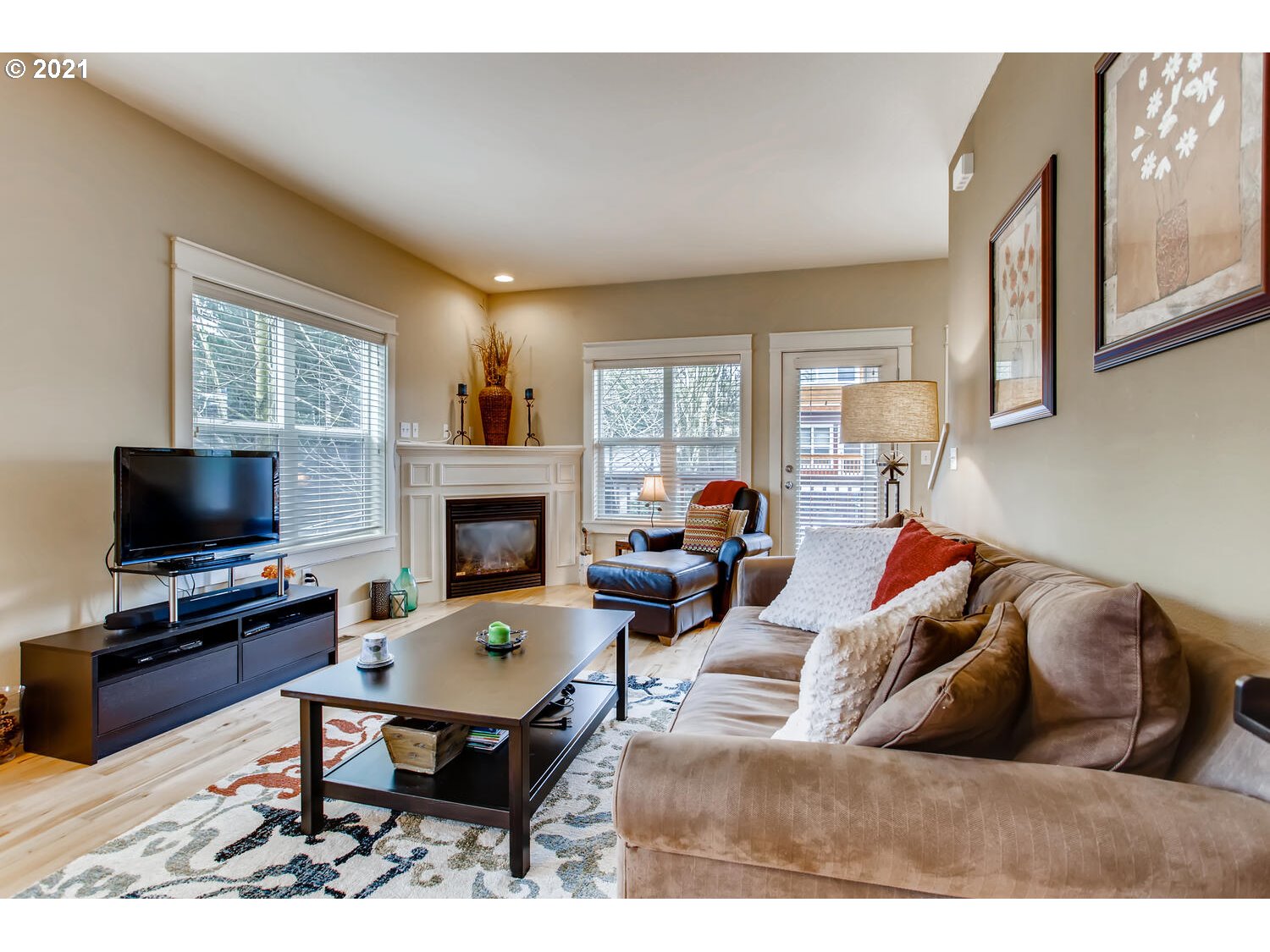 Photo #4: 21266319 Listing 