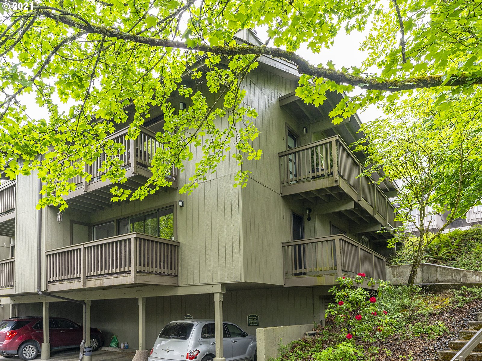 Photo #3: 21267188 Listing 