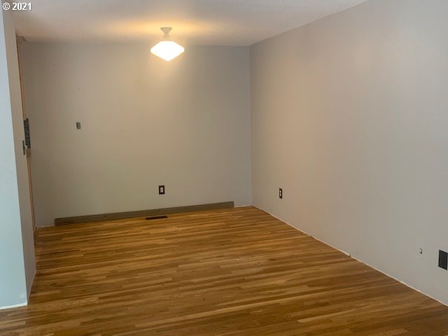 Photo #6: 21268491 Listing 