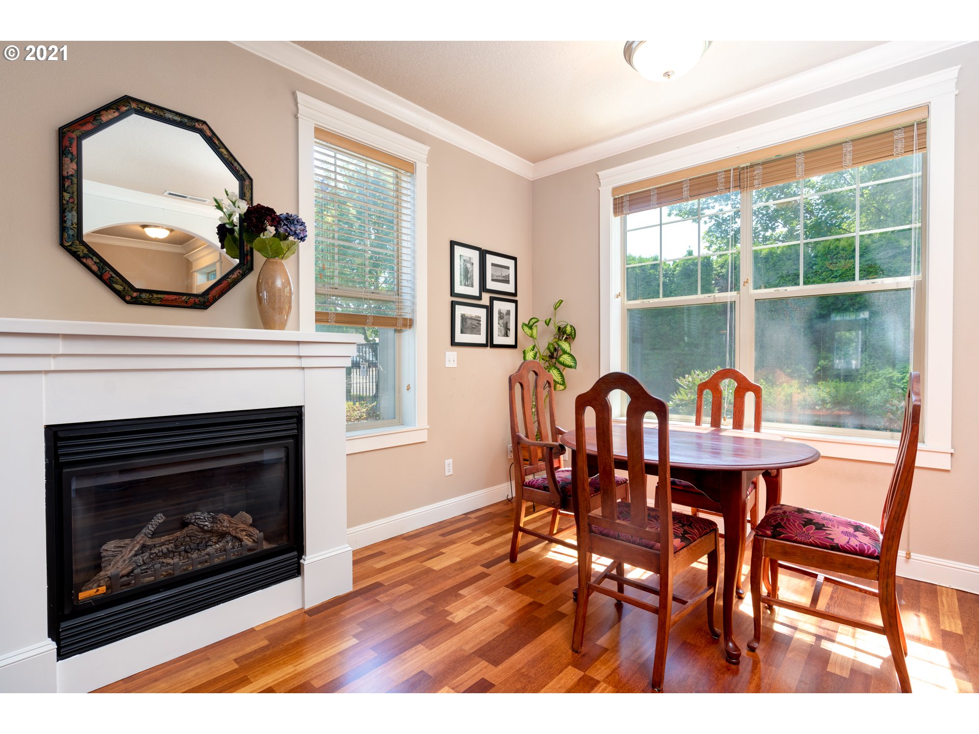 Photo #6: 21269950 Listing 