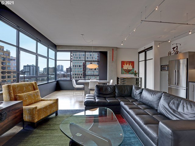 Photo #2: 21272205 Listing 