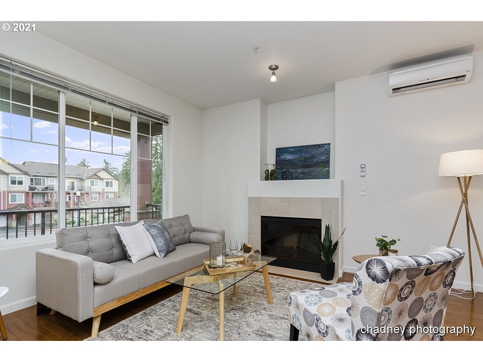Photo #5: 21277442 Listing 