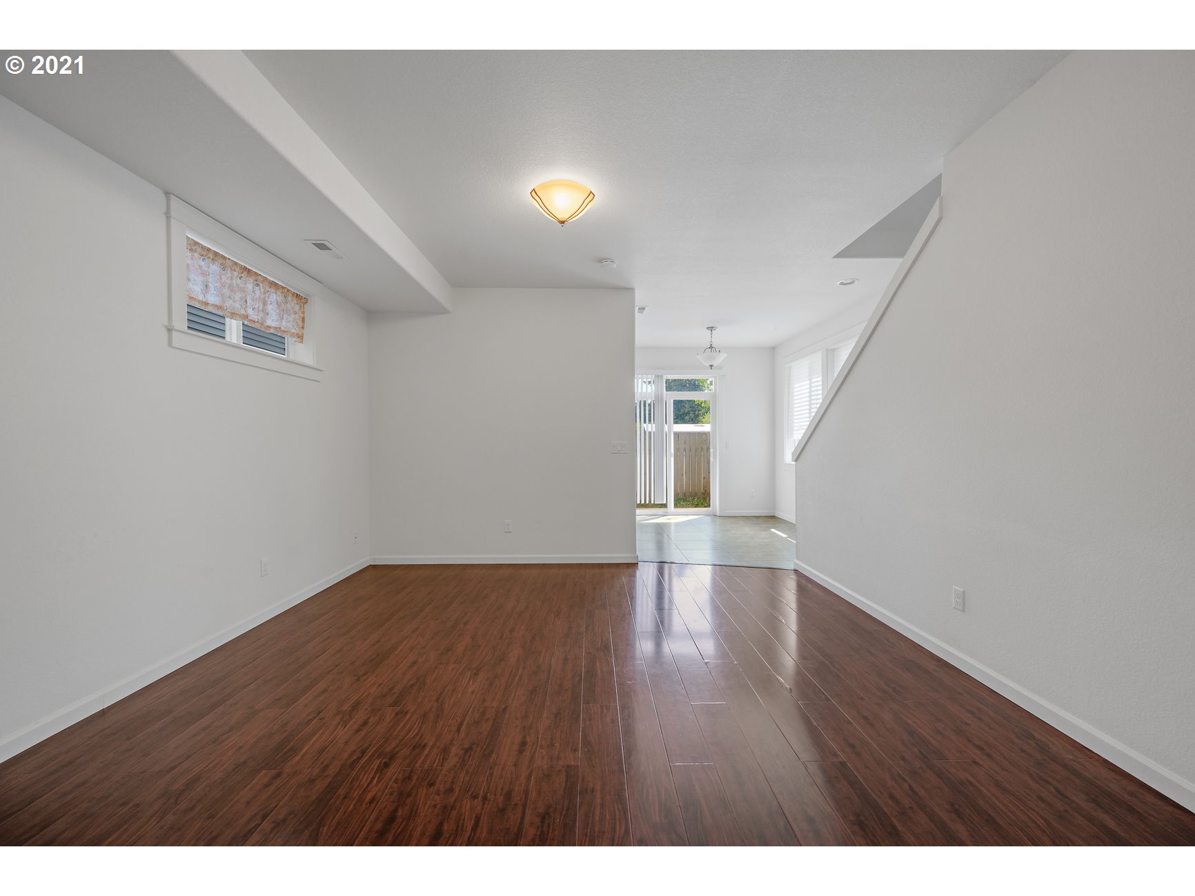Photo #6: 21279060 Listing 