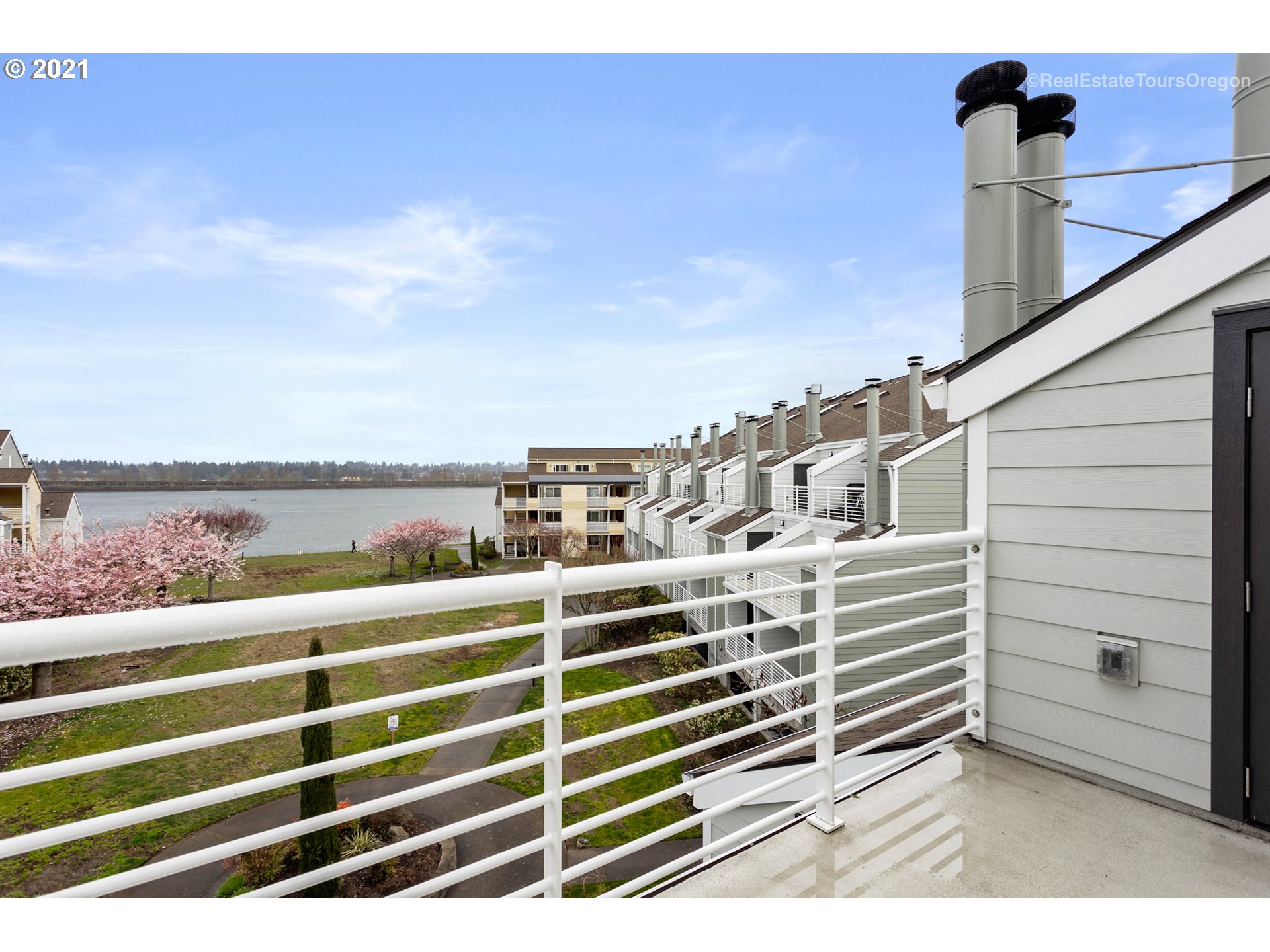 Photo #3: 21287206 Listing 