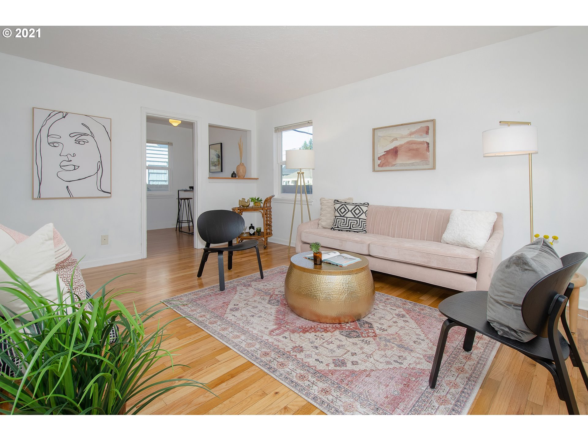 Photo #6: 21287229 Listing 