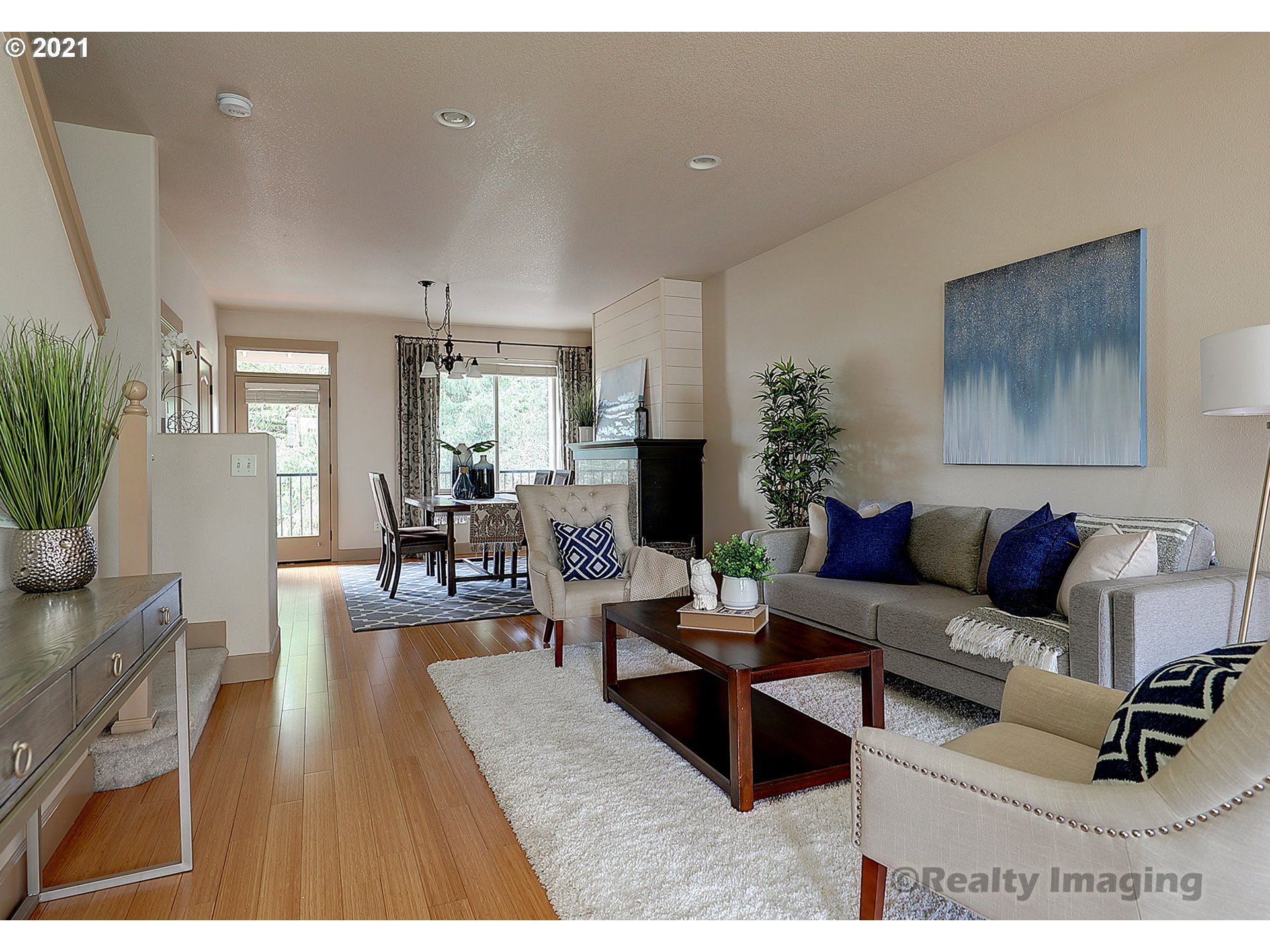 Photo #4: 21287976 Listing 