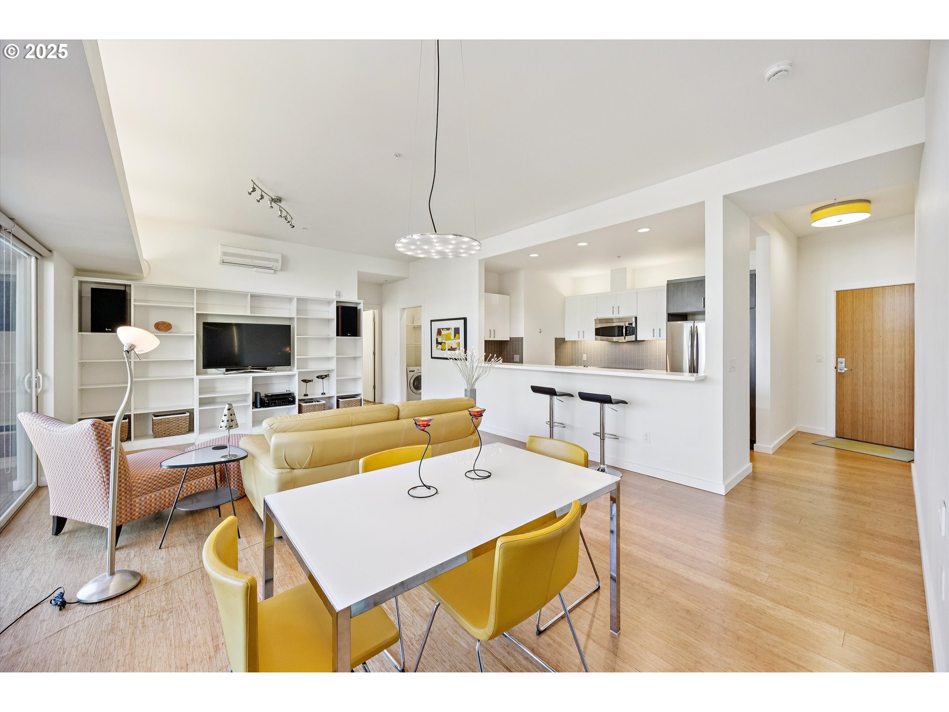 Photo #17: 212906726 Listing: Photo #17