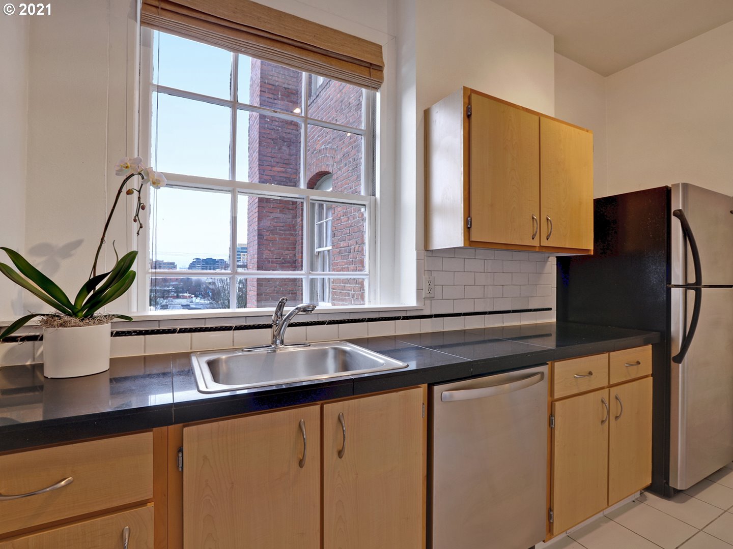 Photo #6: 21291067 Listing 