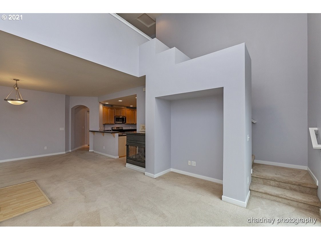 Photo #6: 21292993 Listing 