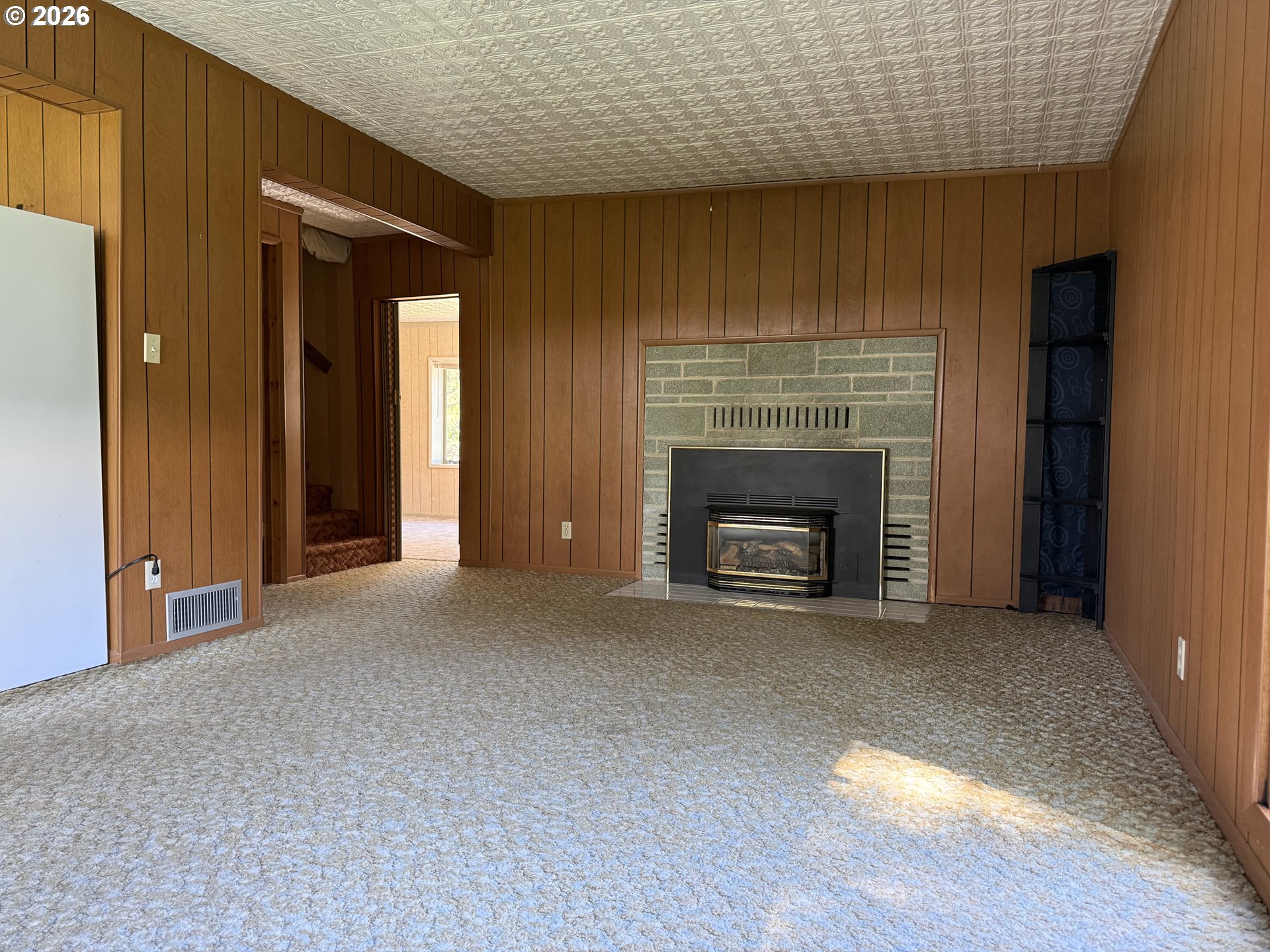 320 Bonanza St
