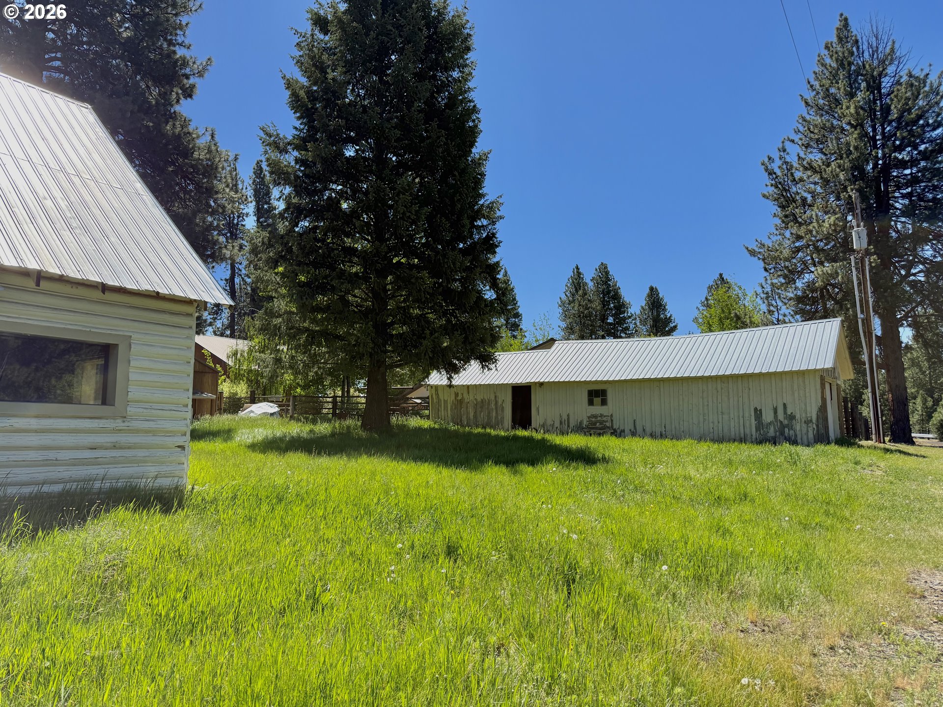 320 Bonanza St