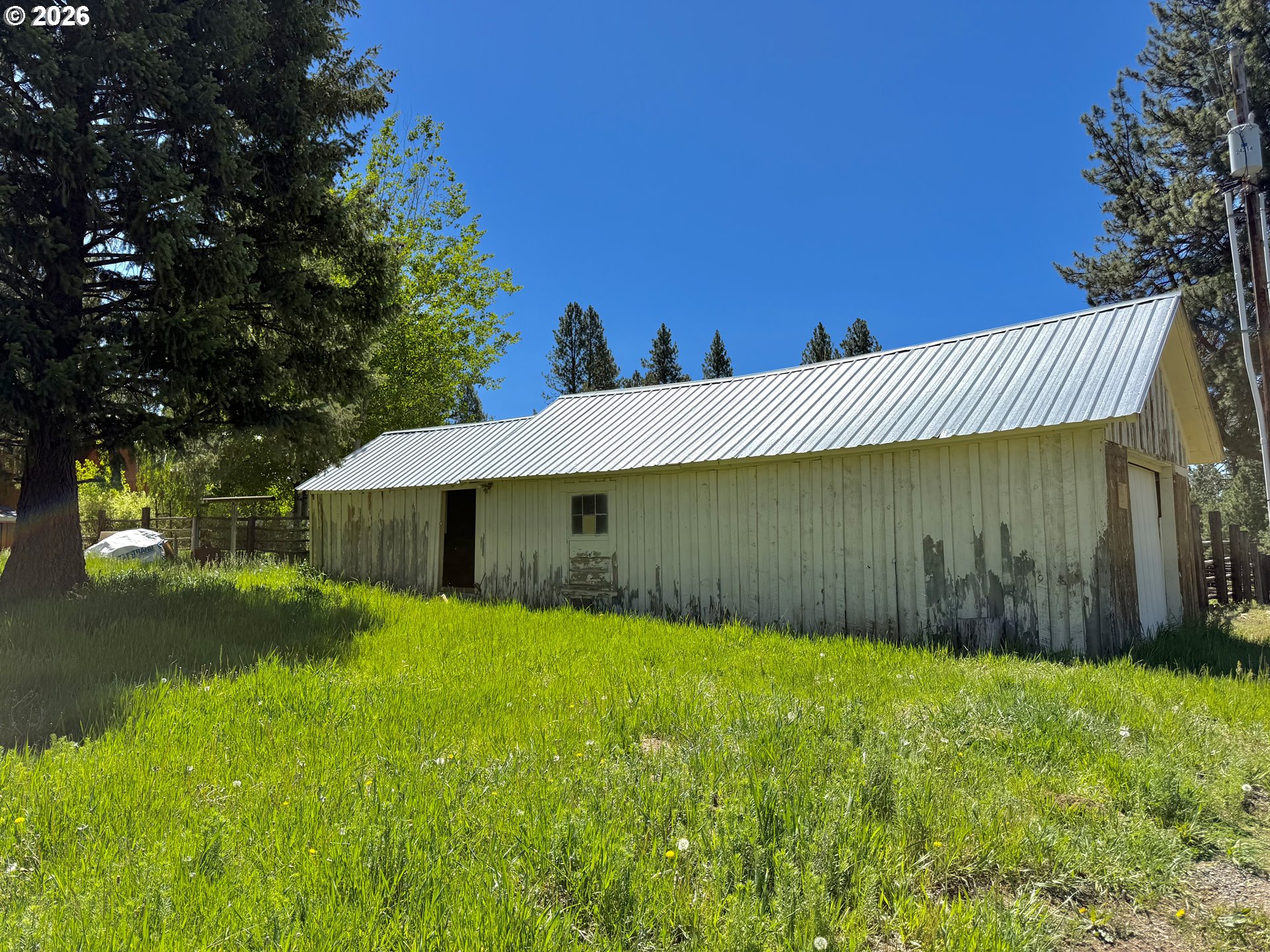 320 Bonanza St