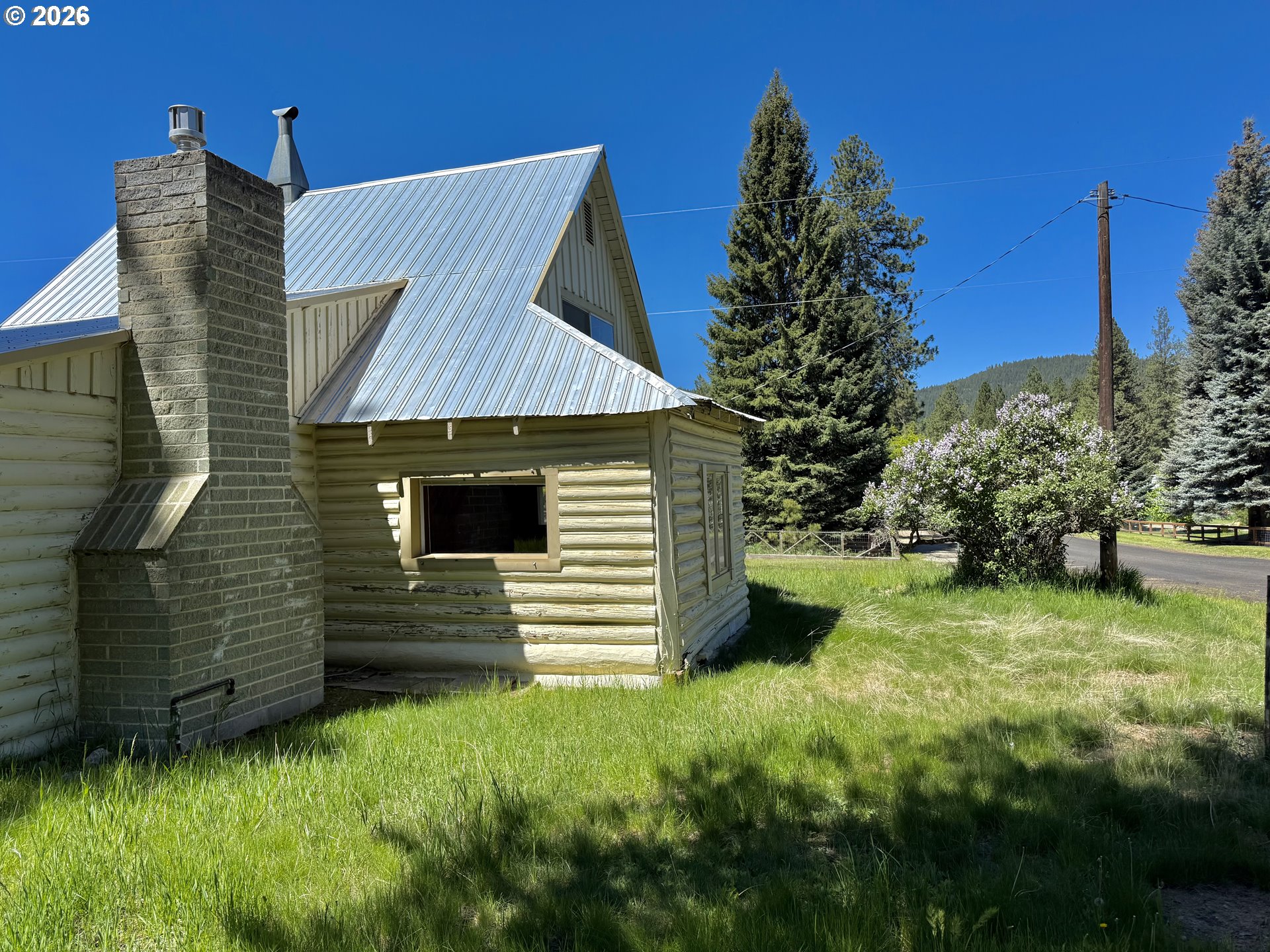 320 Bonanza St