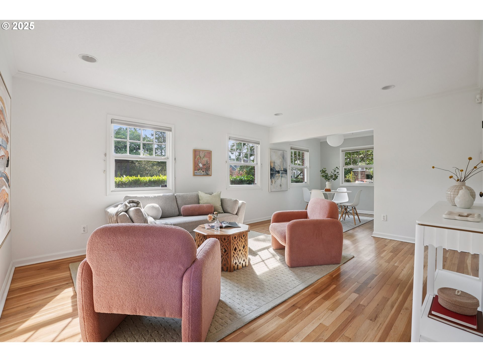 More Details about MLS # 212968216 : 2555 NW SAVIER ST 2