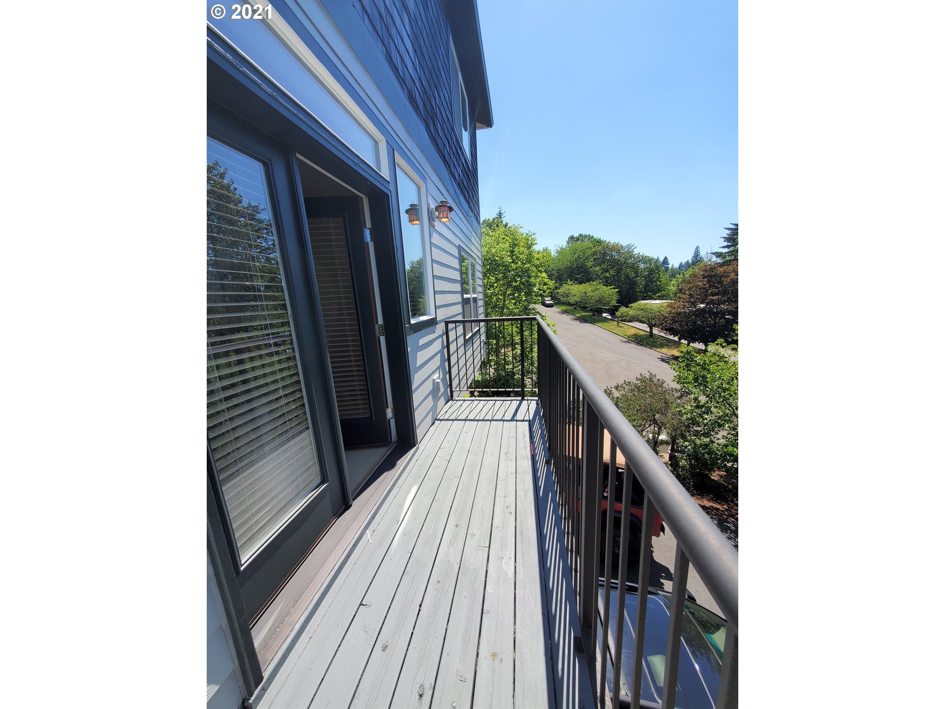 Photo #5: 21299066 Listing 