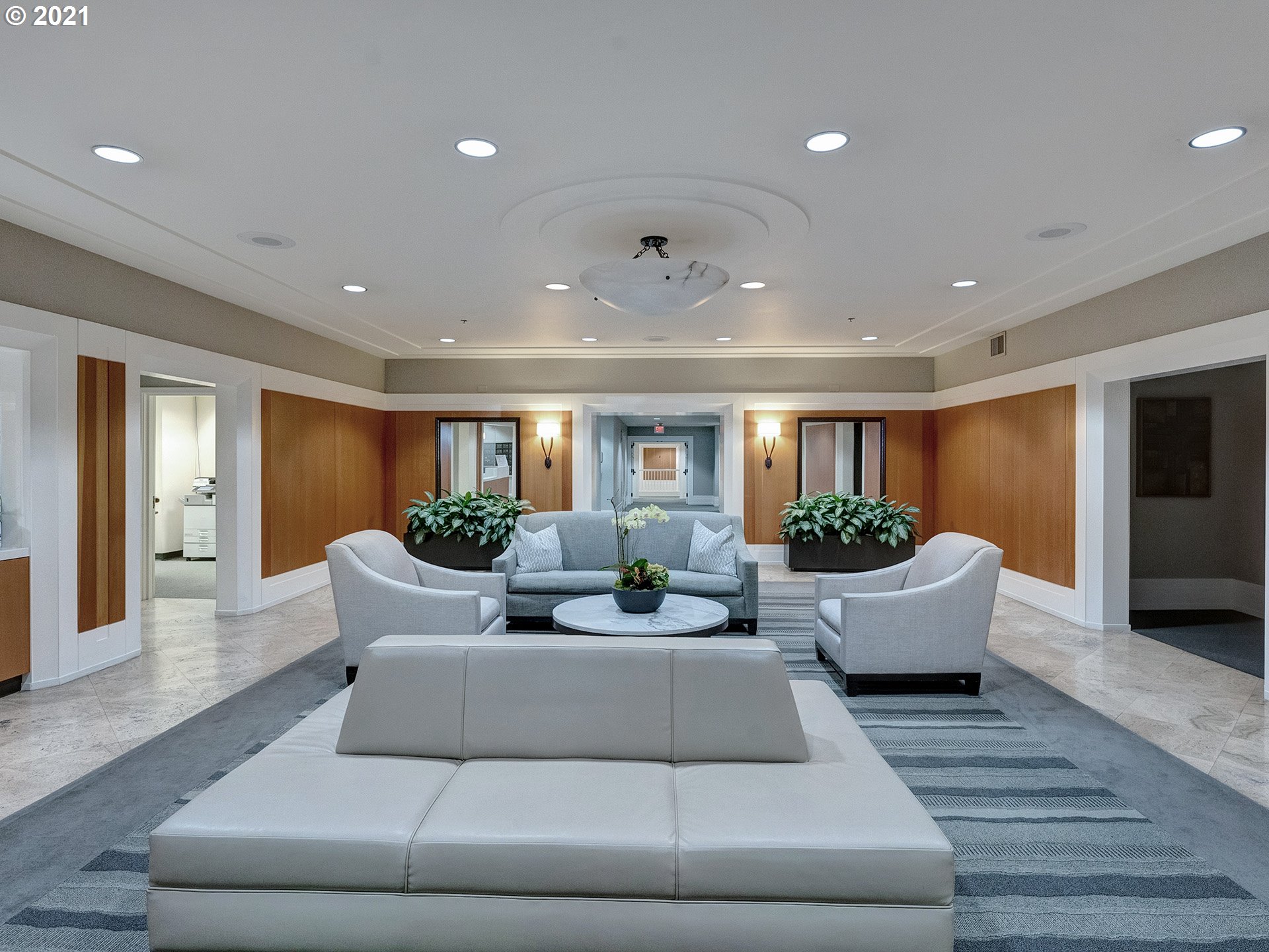 Photo #2: 21299260 Listing 
