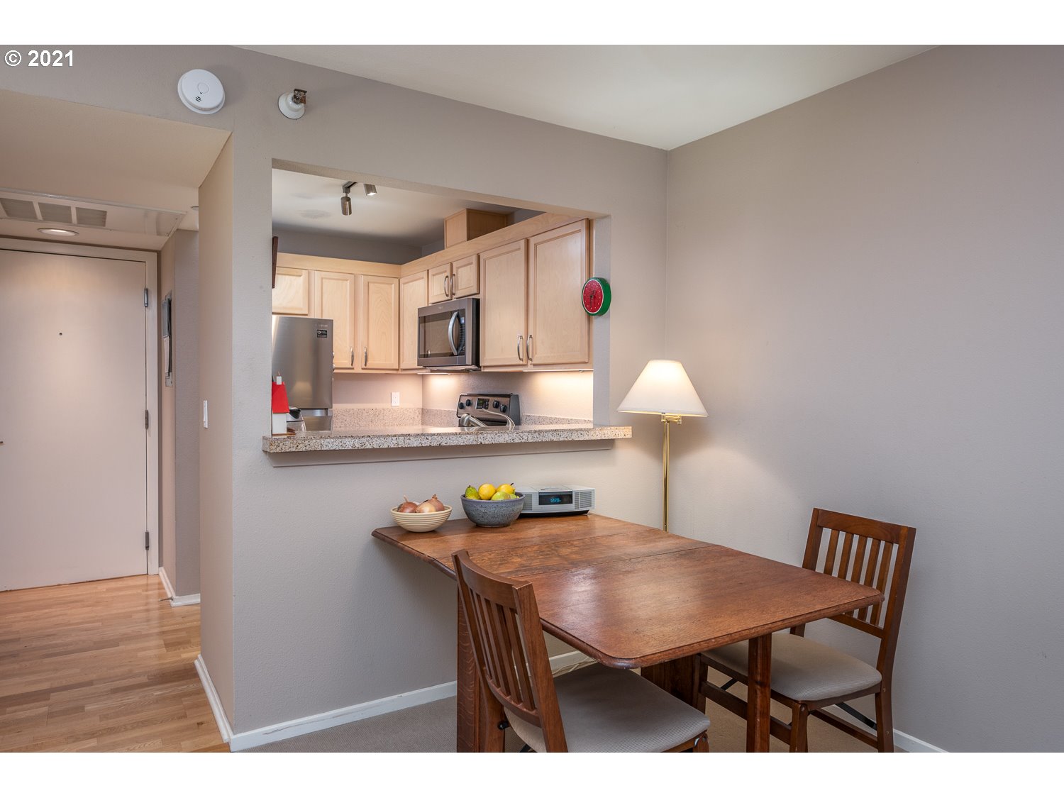 Photo #3: 21310466 Listing 