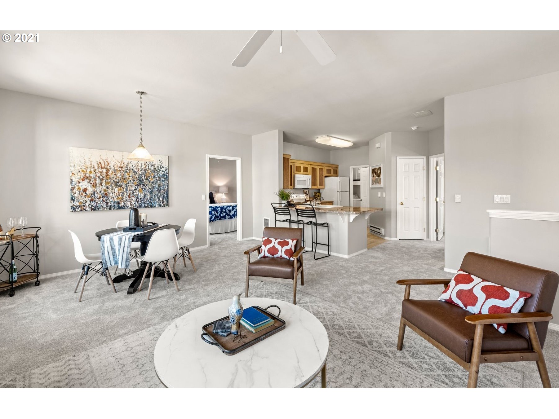 Photo #6: 21314095 Listing 