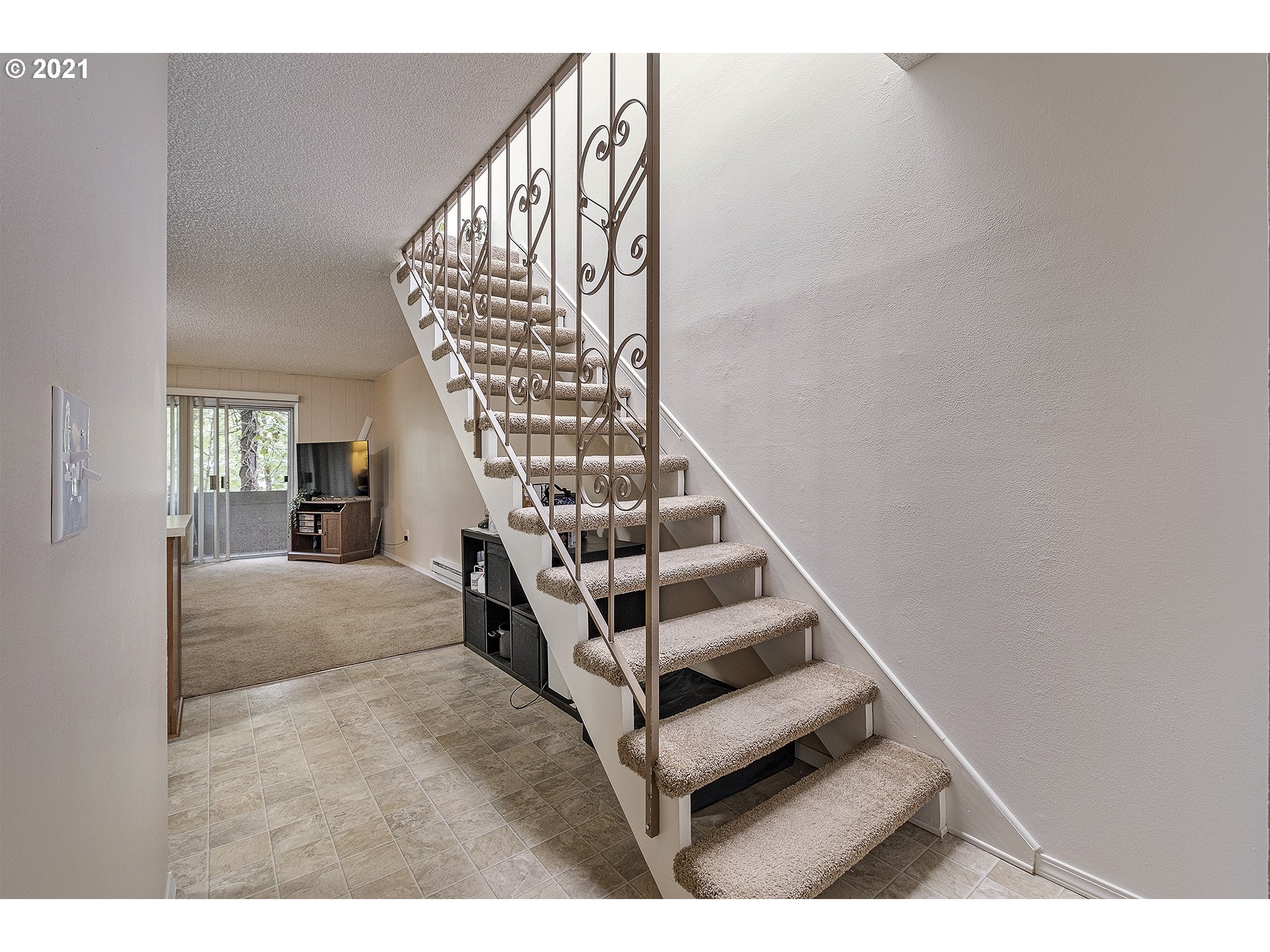 Photo #3: 21319523 Listing 