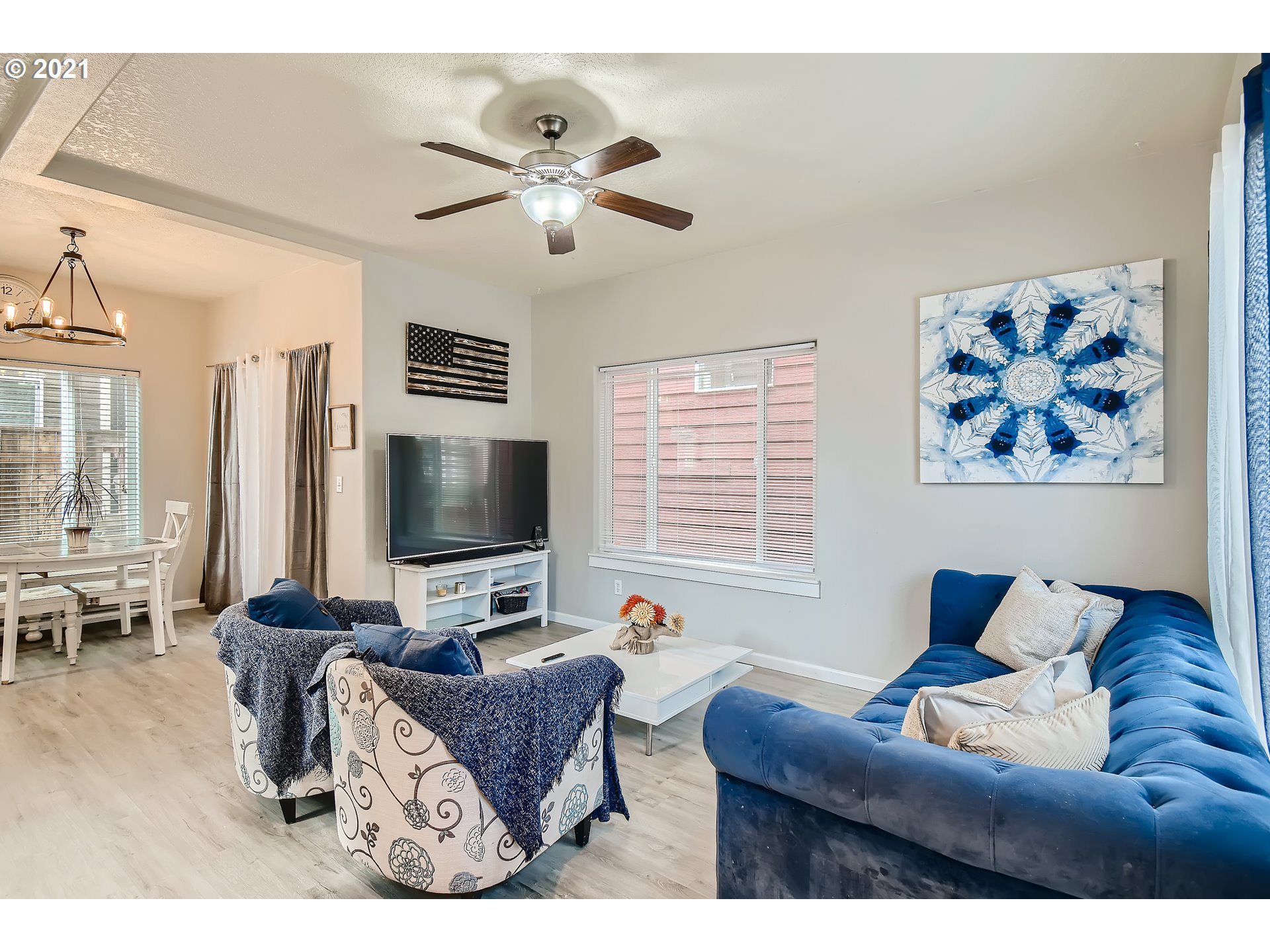 Photo #3: 21319921 Listing 