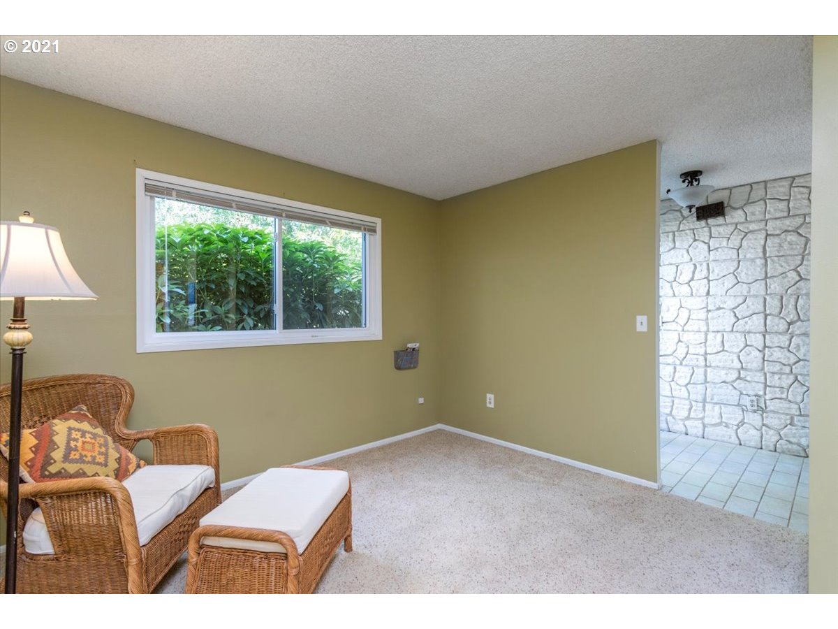 Photo #6: 21321412 Listing 
