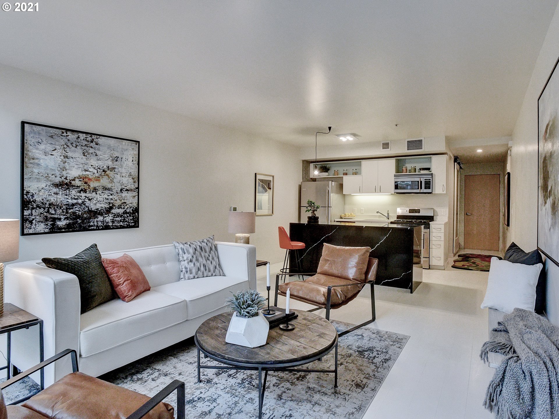 Photo #4: 21321982 Listing 