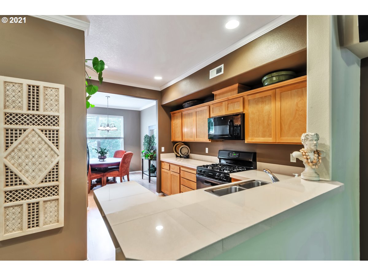 Photo #2: 21323611 Listing 