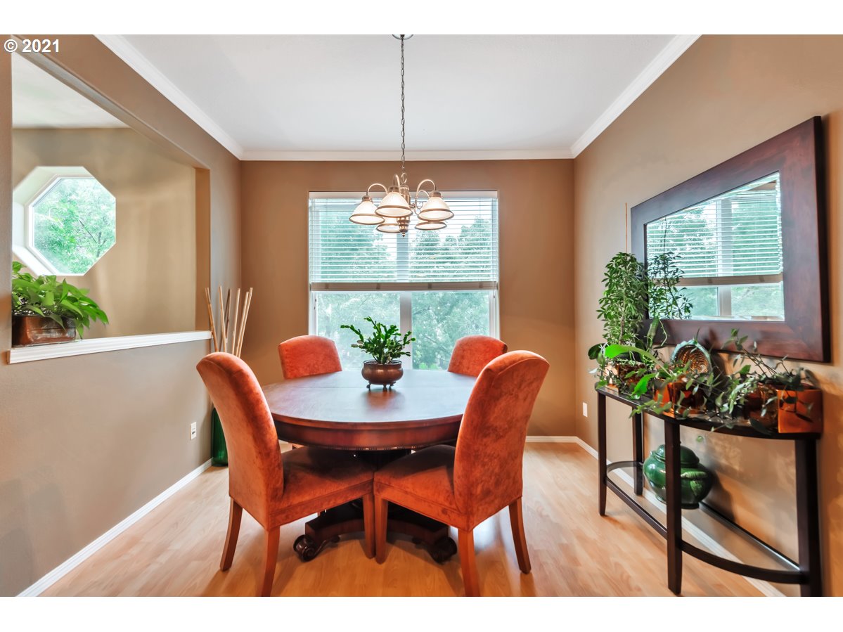 Photo #5: 21323611 Listing 
