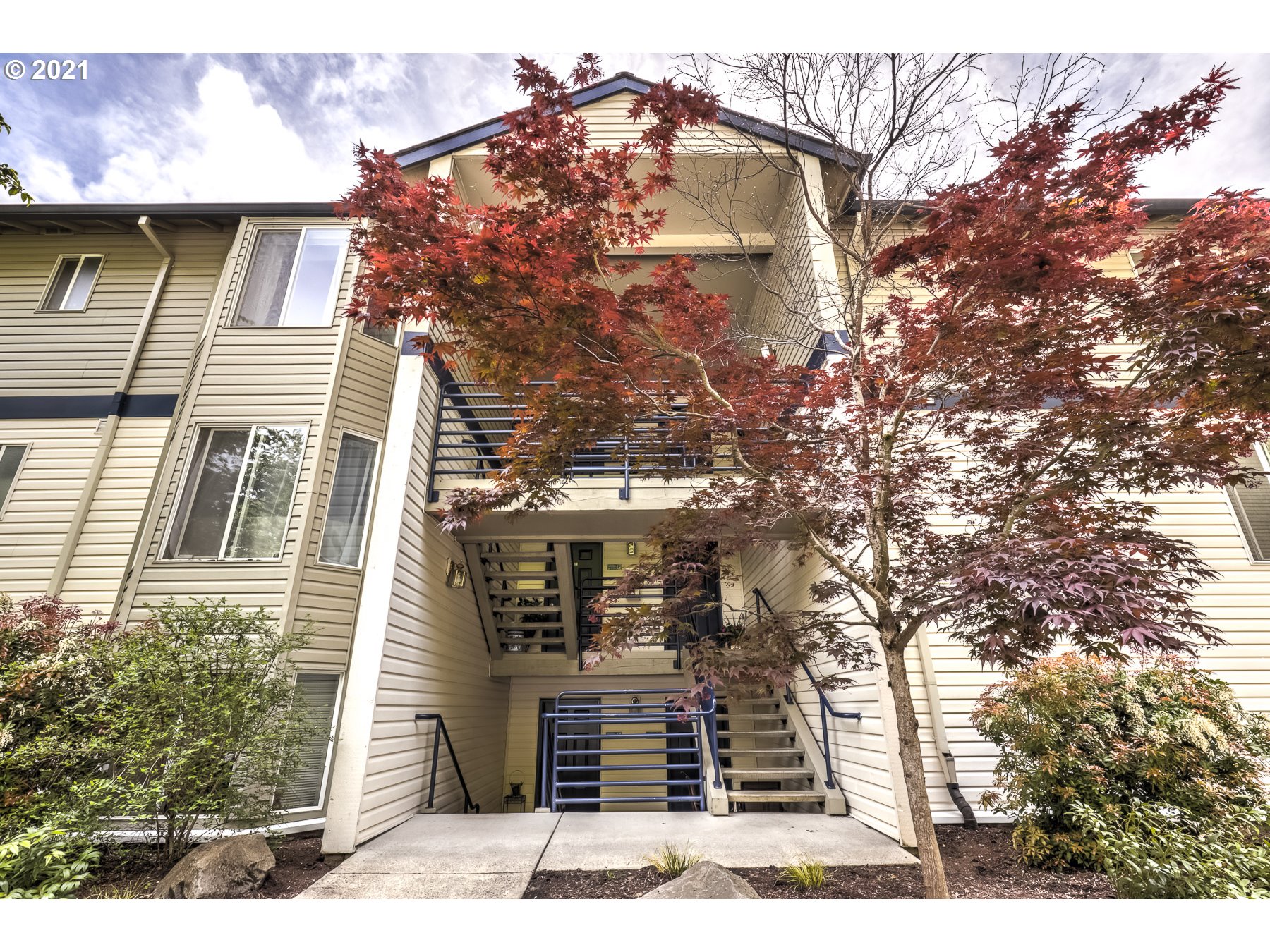 Photo #4: 21324572 Listing 